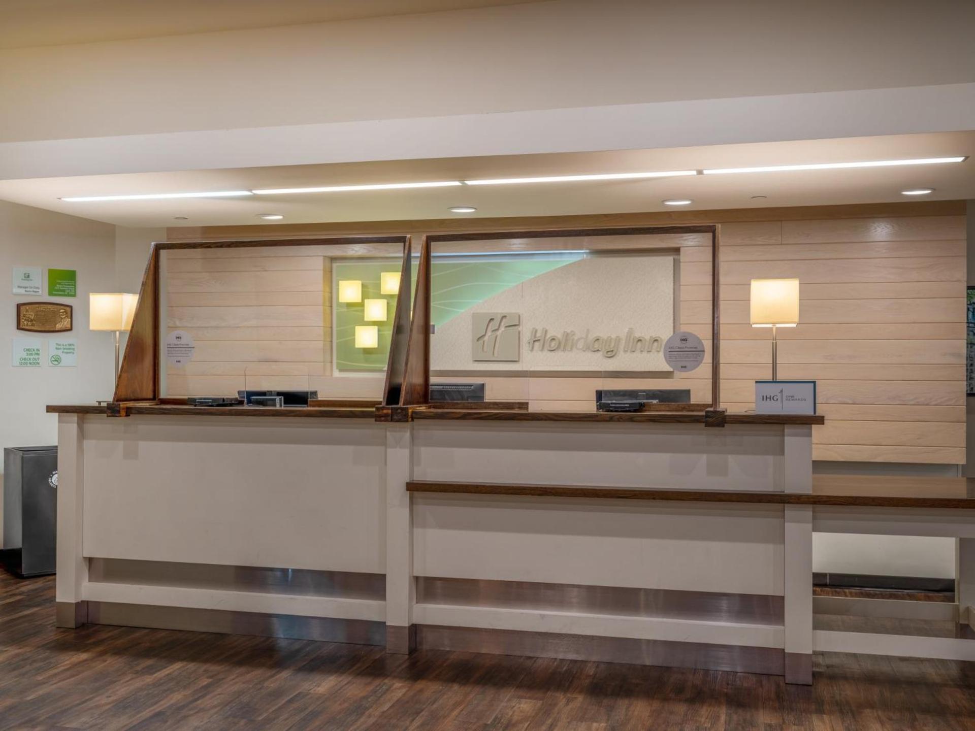 Holiday Inn Greensboro Coliseum by IHG photo 12