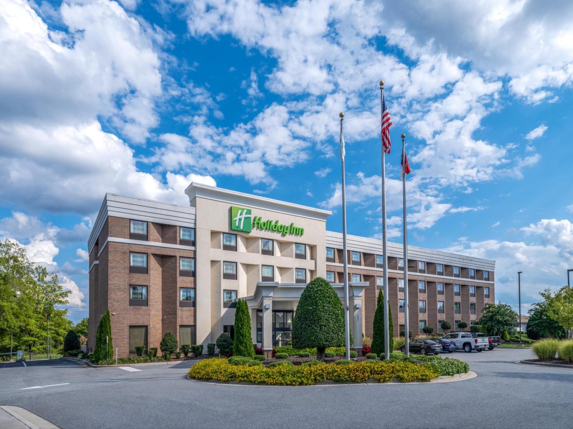 Holiday Inn Greensboro Coliseum by IHG photo 1