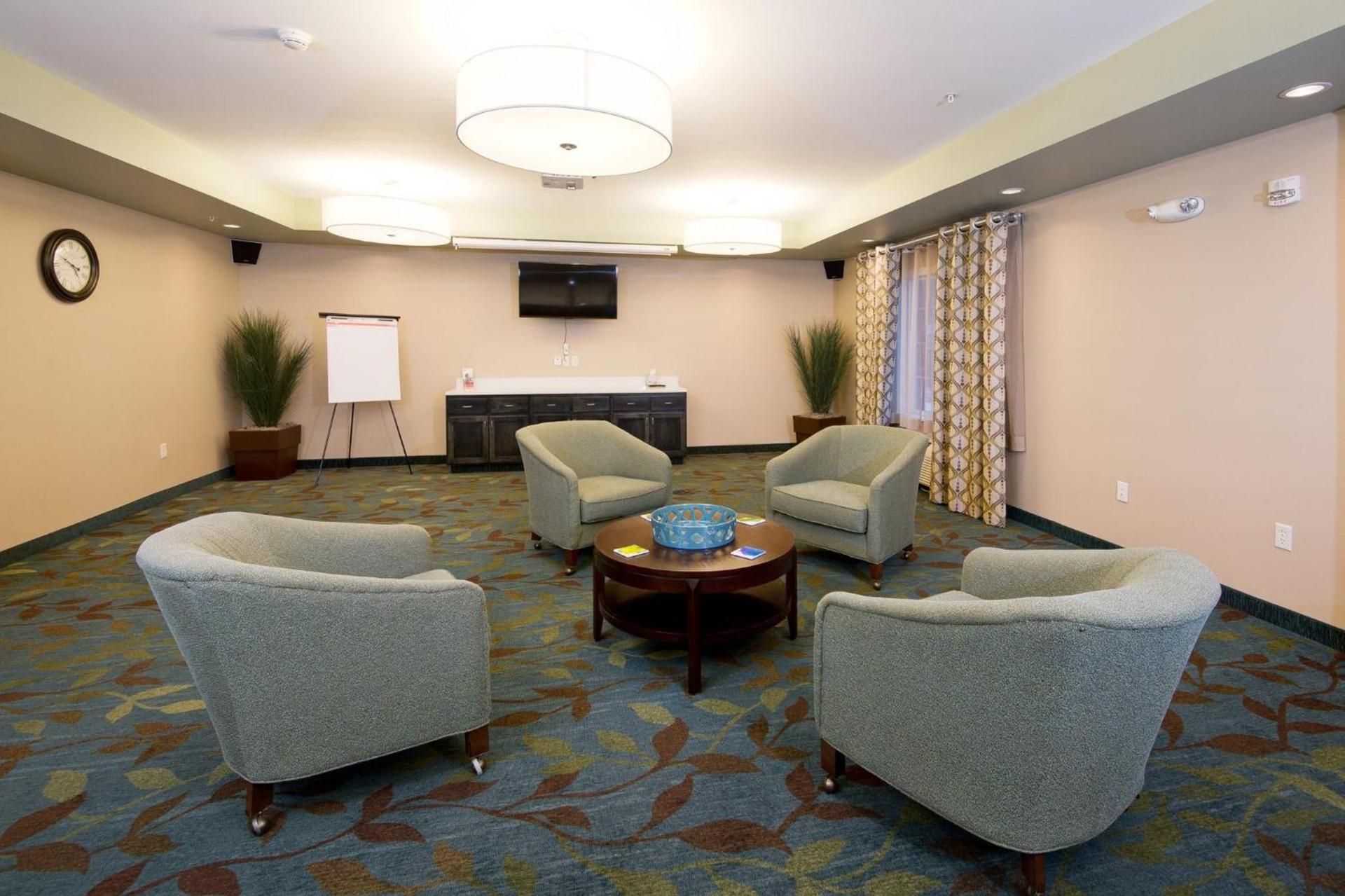 Candlewood Suites Greeley by IHG photo 18