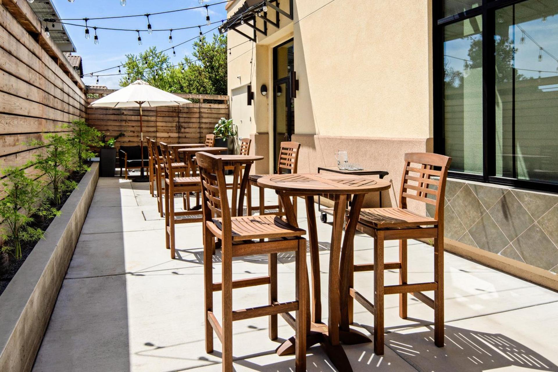 Holiday Inn Express Hotel & Suites Atascadero by IHG photo 53