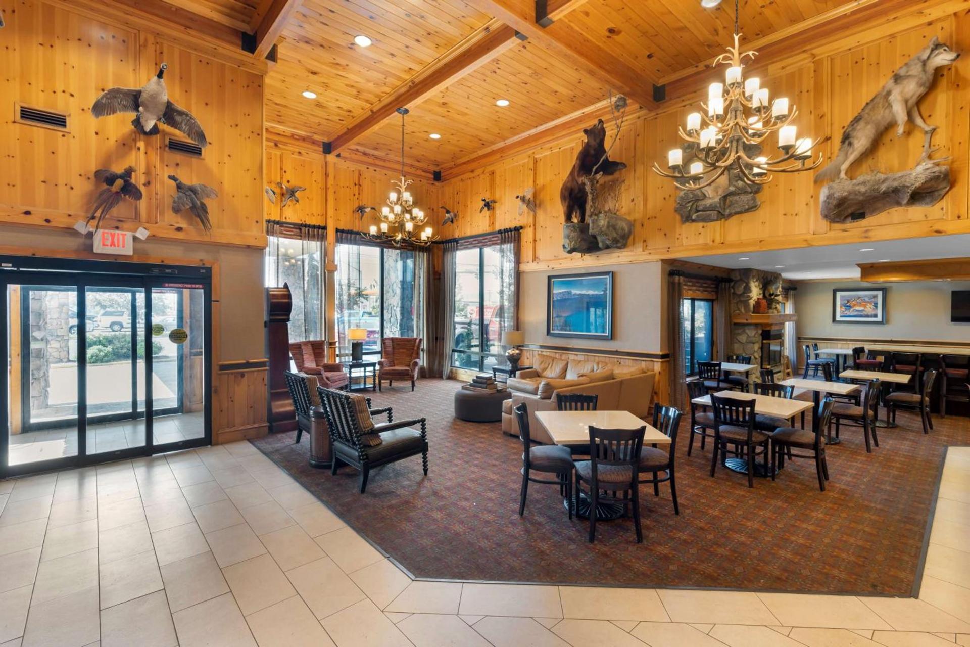 Best Western Plus Olympic Inn photo 6