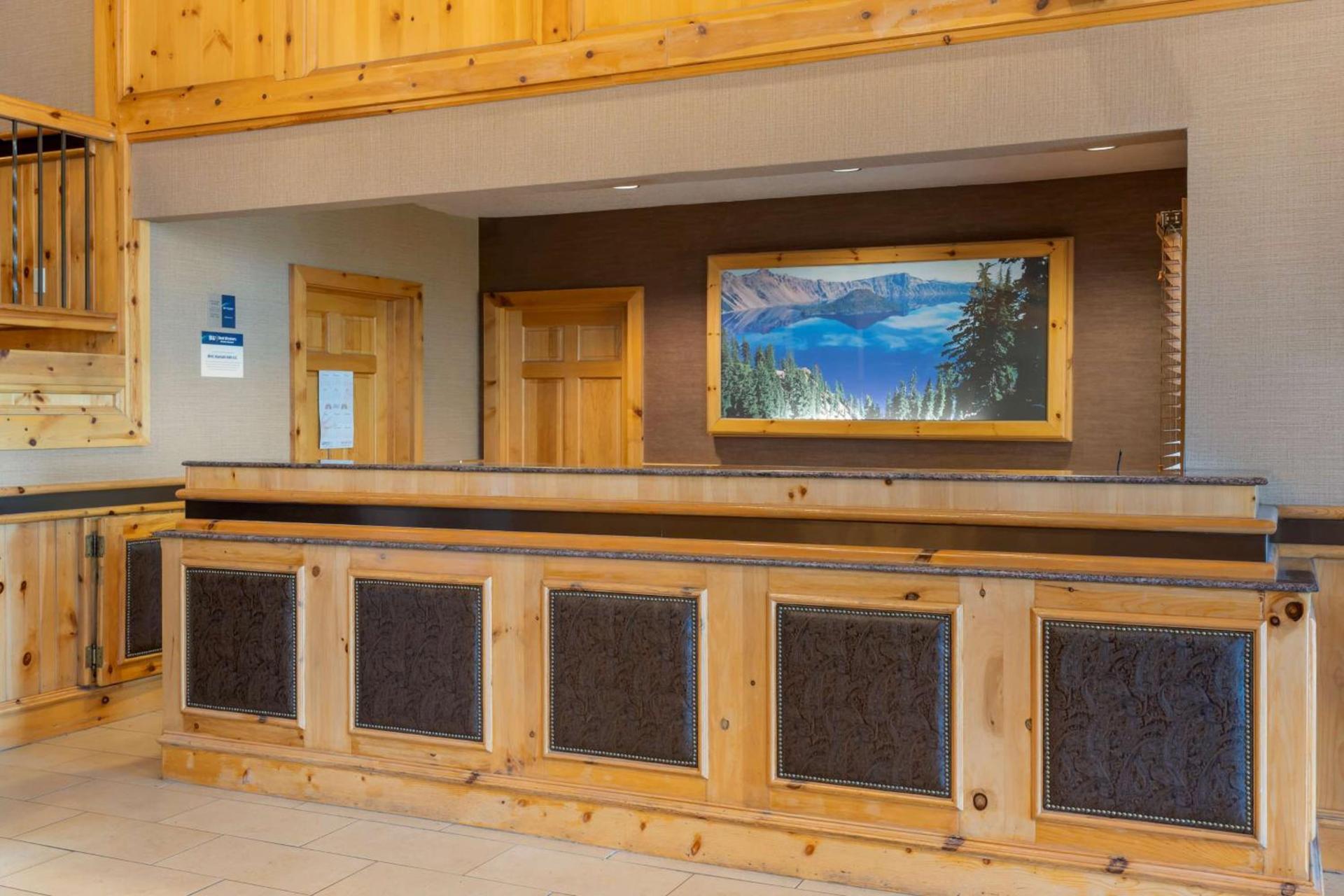 Best Western Plus Olympic Inn photo 22