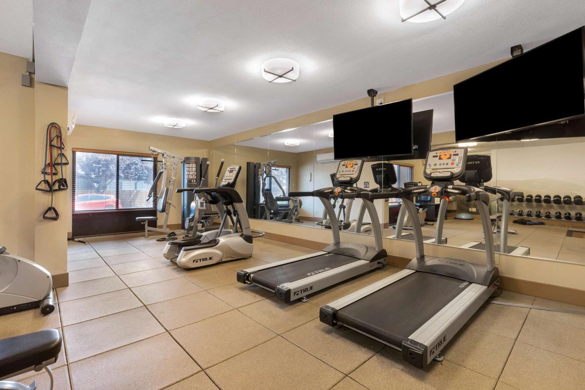 Best Western Plus Olympic Inn photo 30