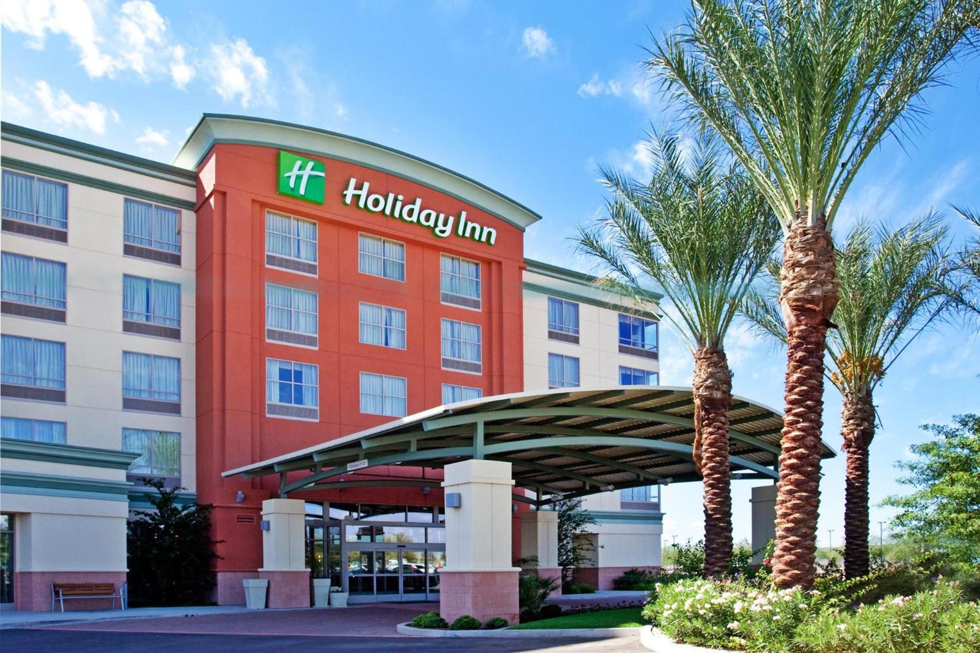 Holiday Inn & Suites Phoenix Airport by IHG photo 24