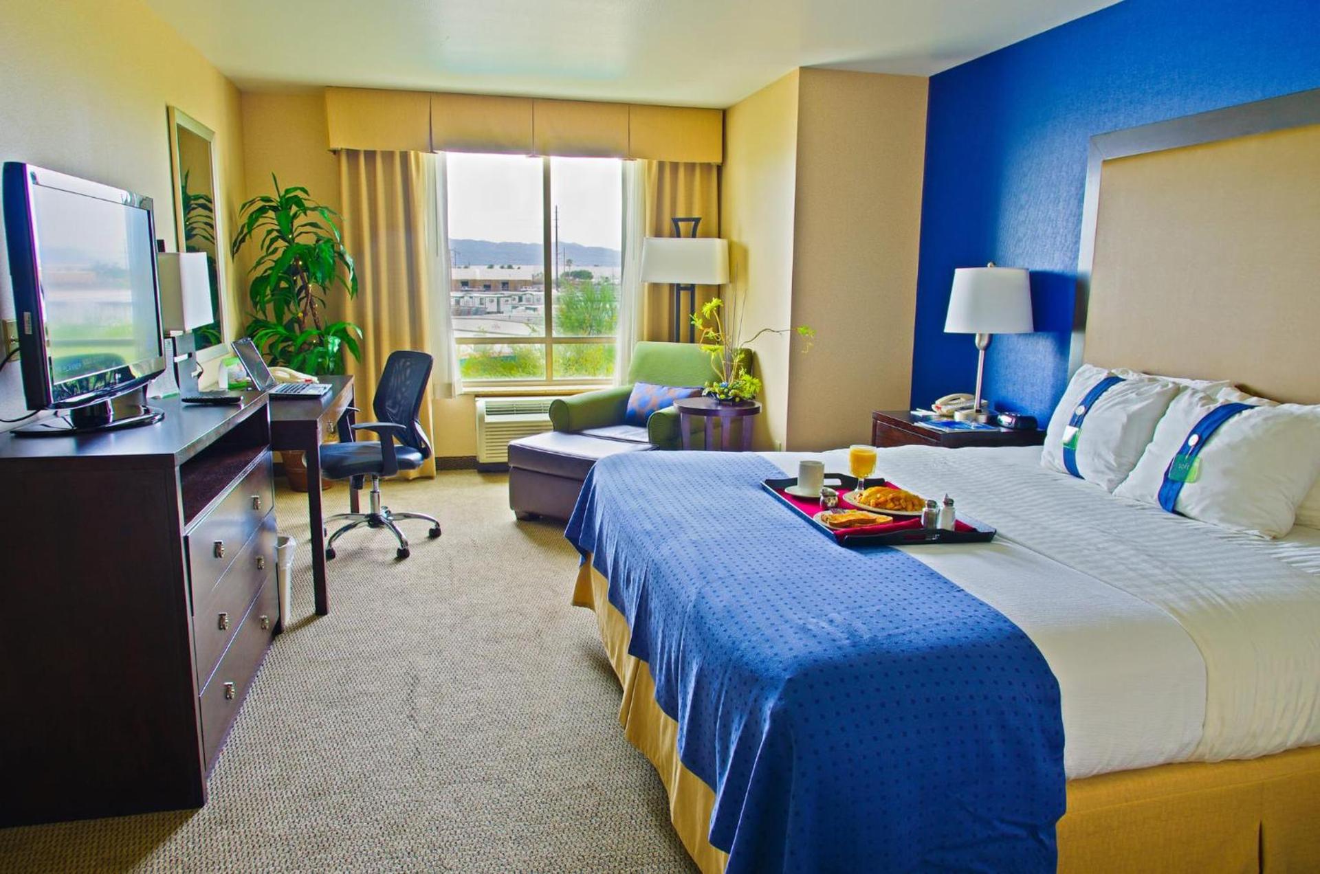 Holiday Inn & Suites Phoenix Airport by IHG photo 27