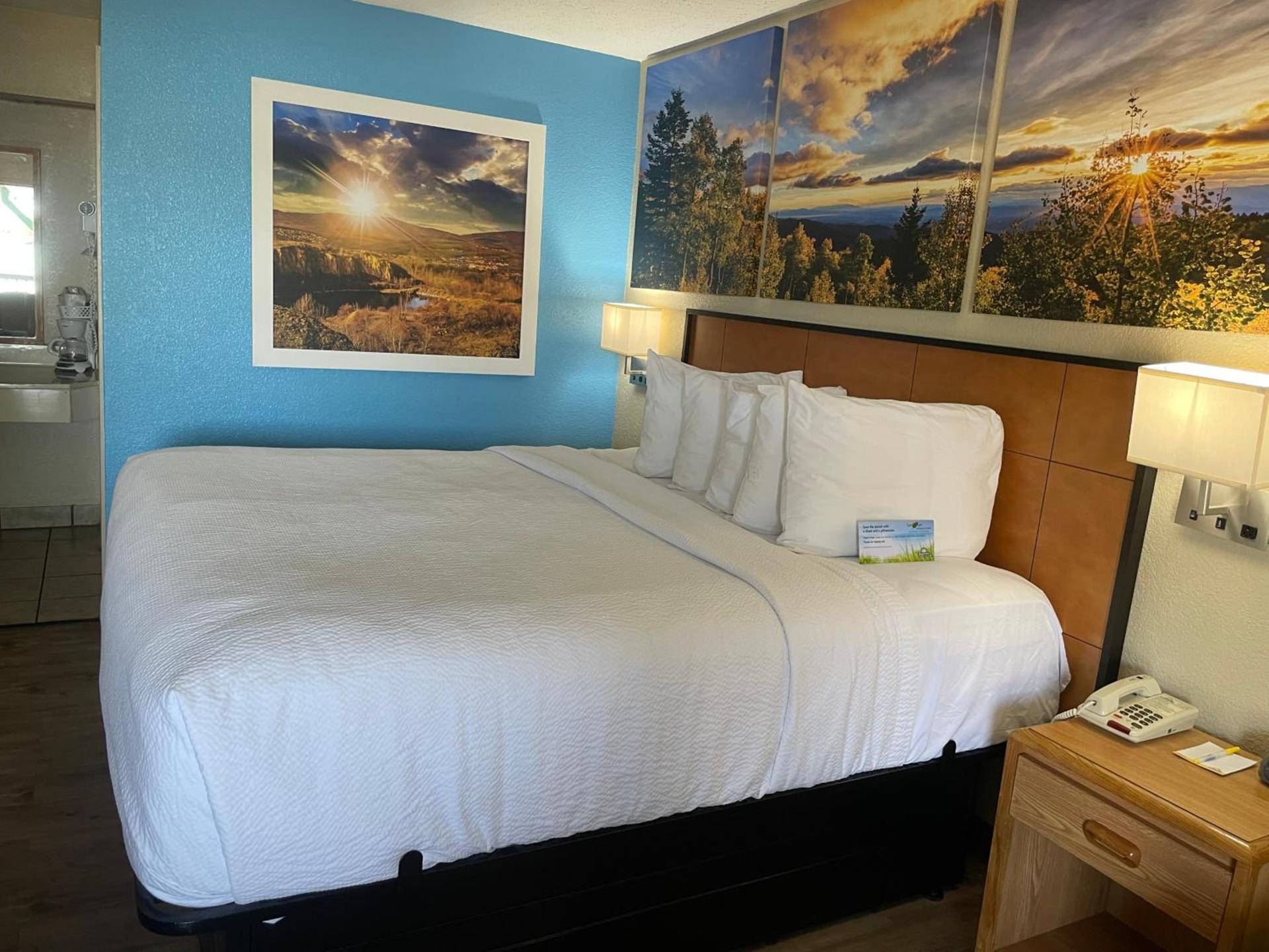 Days Inn by Wyndham Lexington photo 37