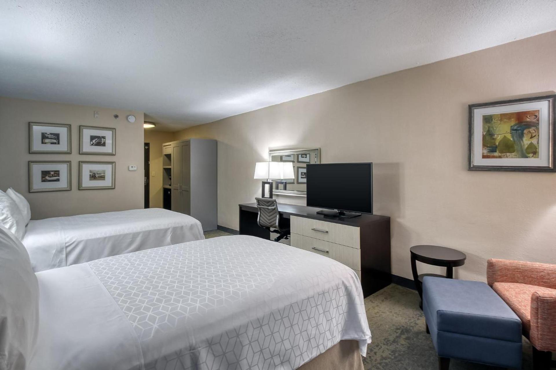 Holiday Inn & Suites Atlanta Airport North by IHG photo 52
