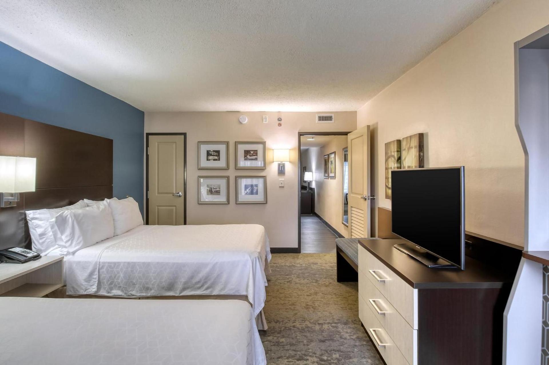 Holiday Inn & Suites Atlanta Airport North by IHG photo 56