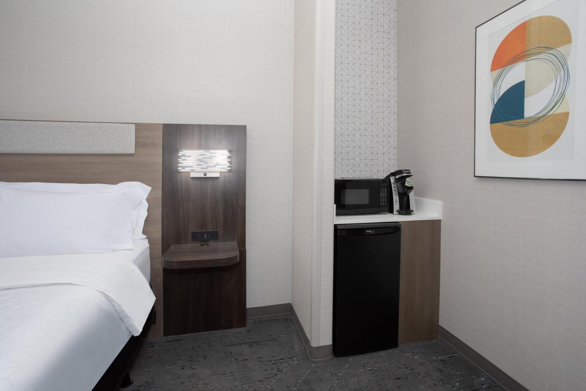 Holiday Inn Express Hotel & Suites Grand Junction by IHG photo 47