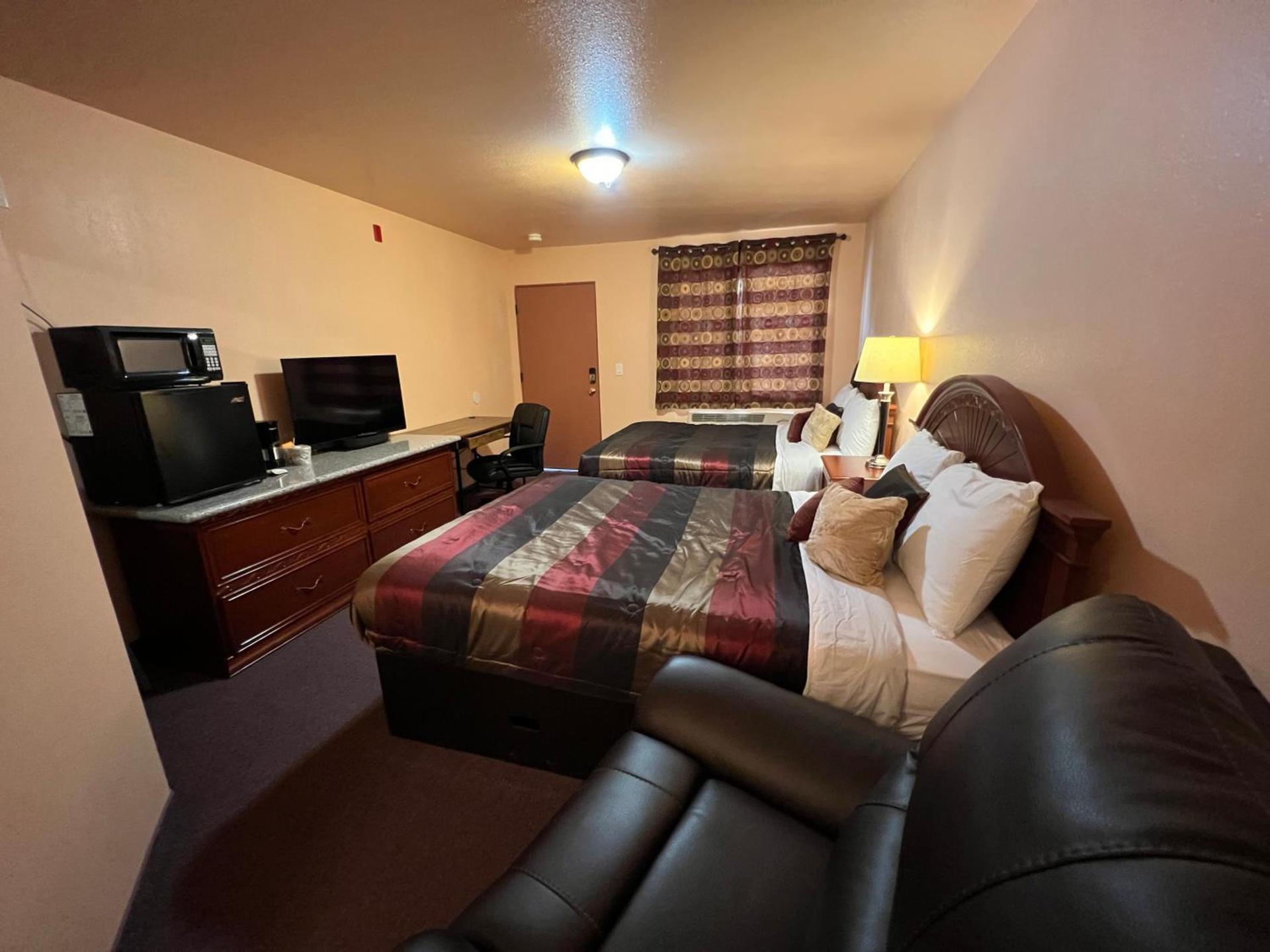 Frazier View Motel photo 23
