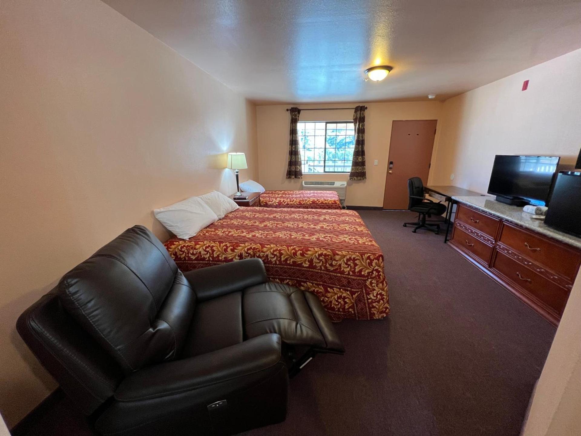 Frazier View Motel photo 27