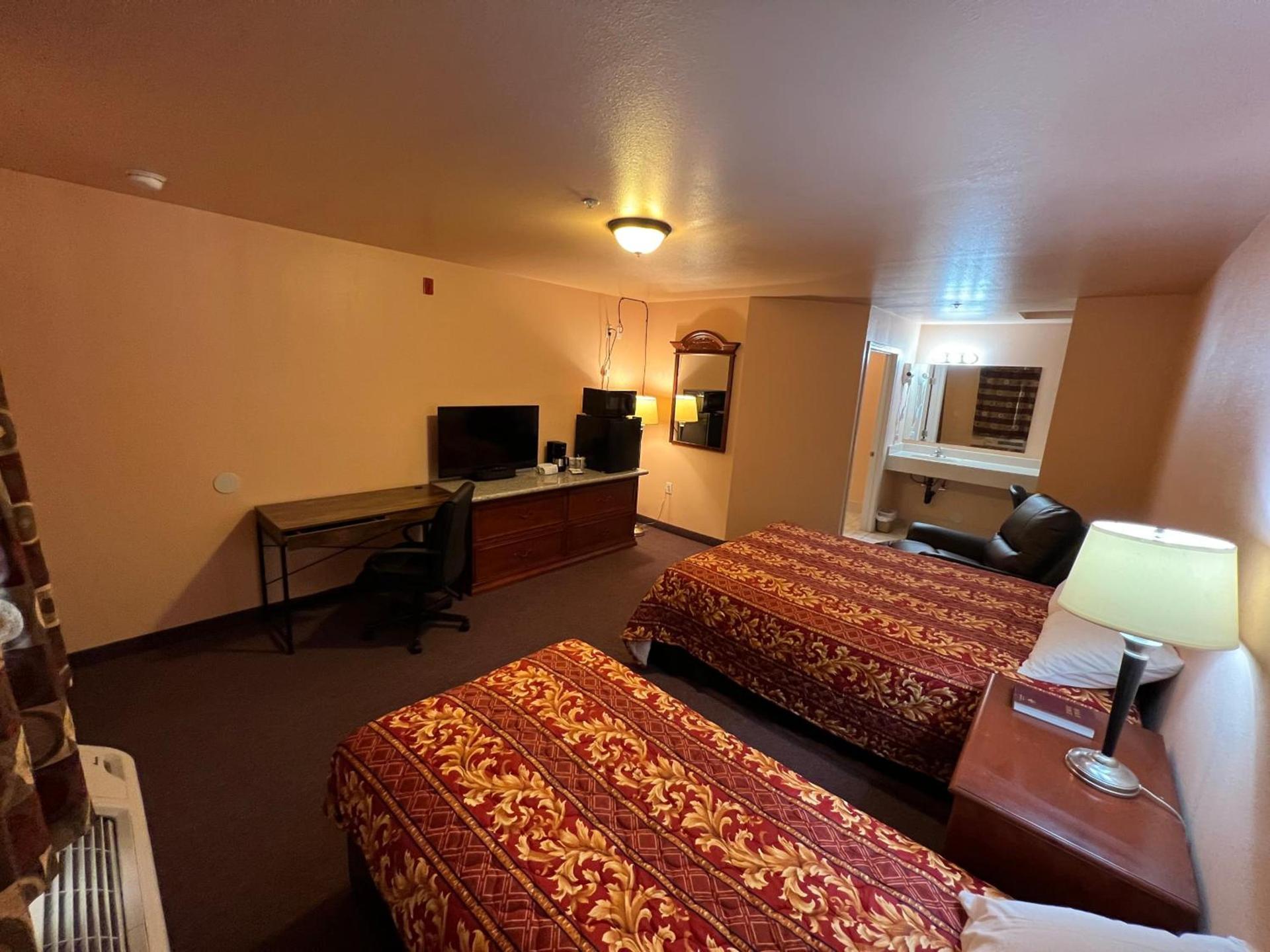 Frazier View Motel photo 31