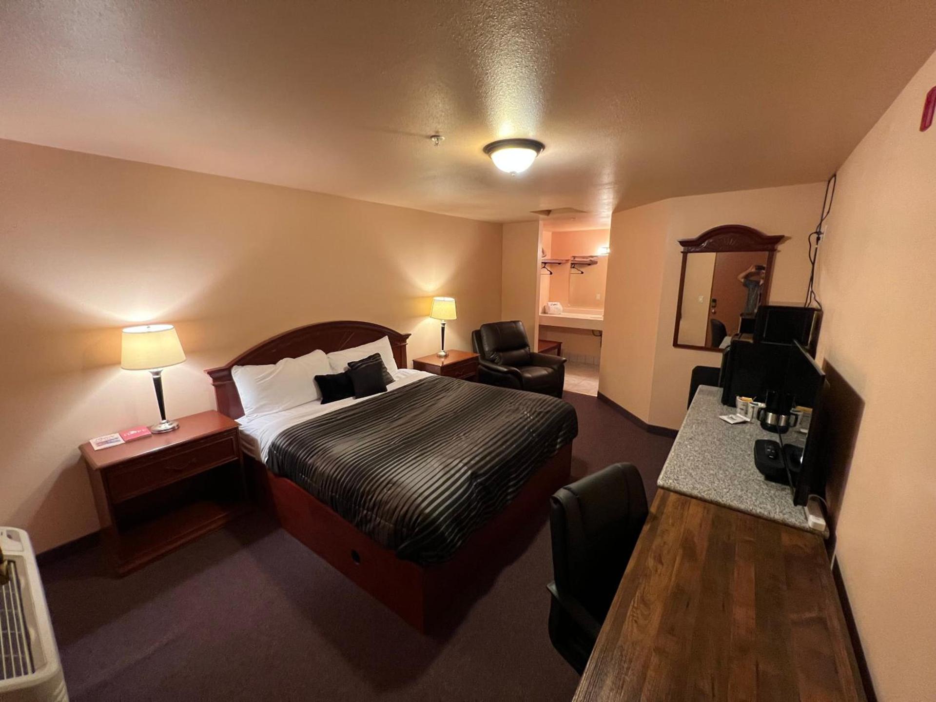 Frazier View Motel photo 42