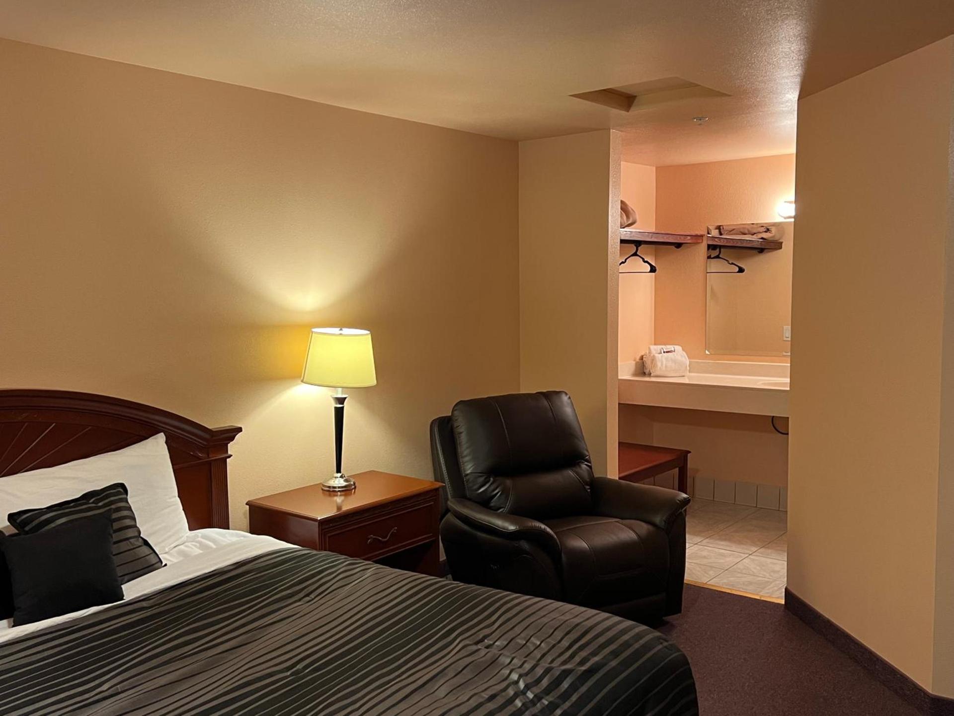 Frazier View Motel photo 8