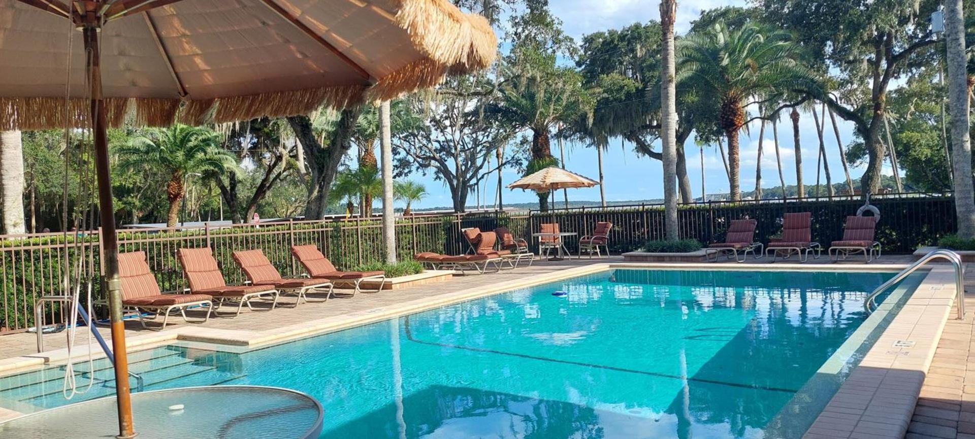 Tropical Marina & Resort on Lake Beresford photo 22