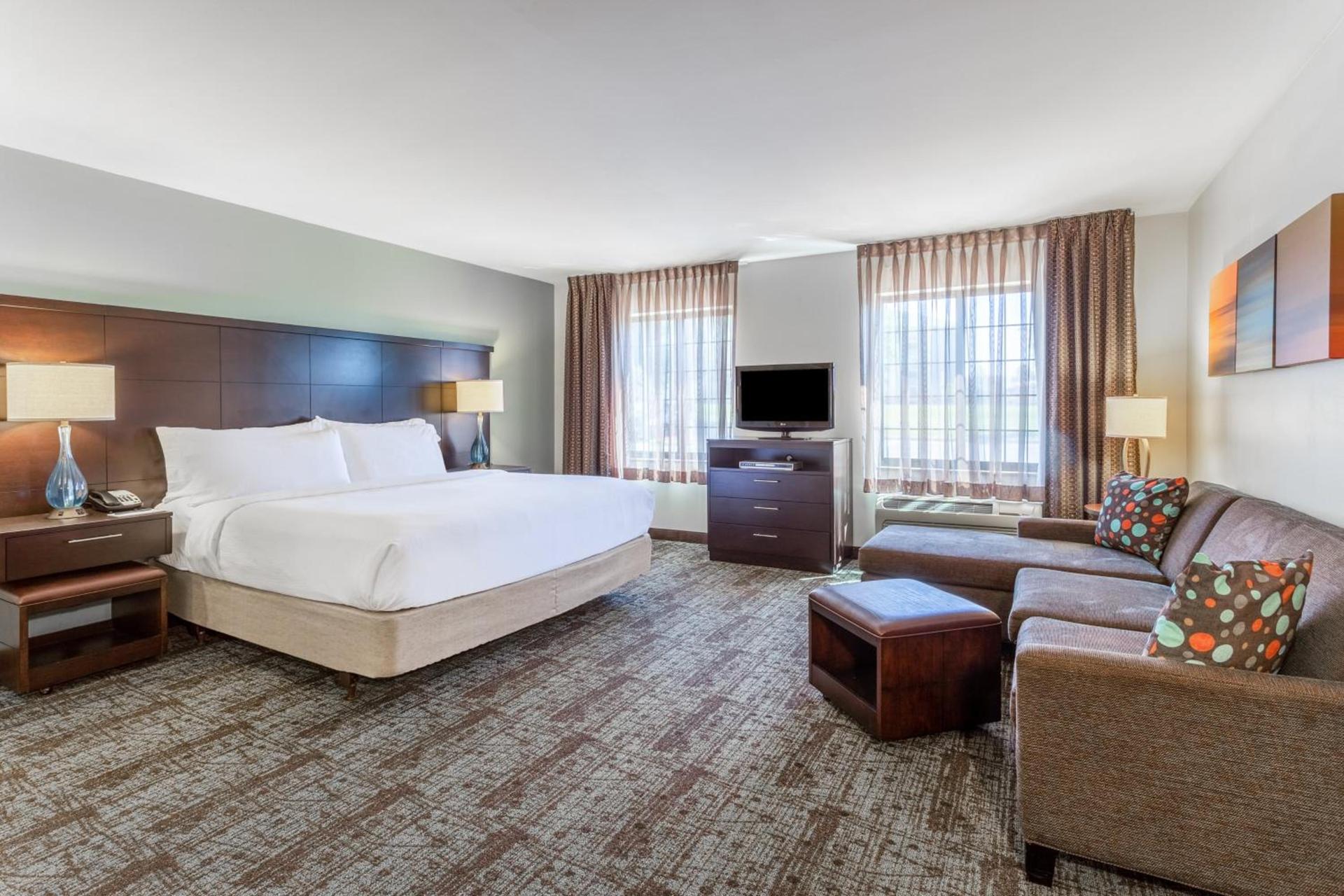 Staybridge Suites Davenport by IHG photo 50