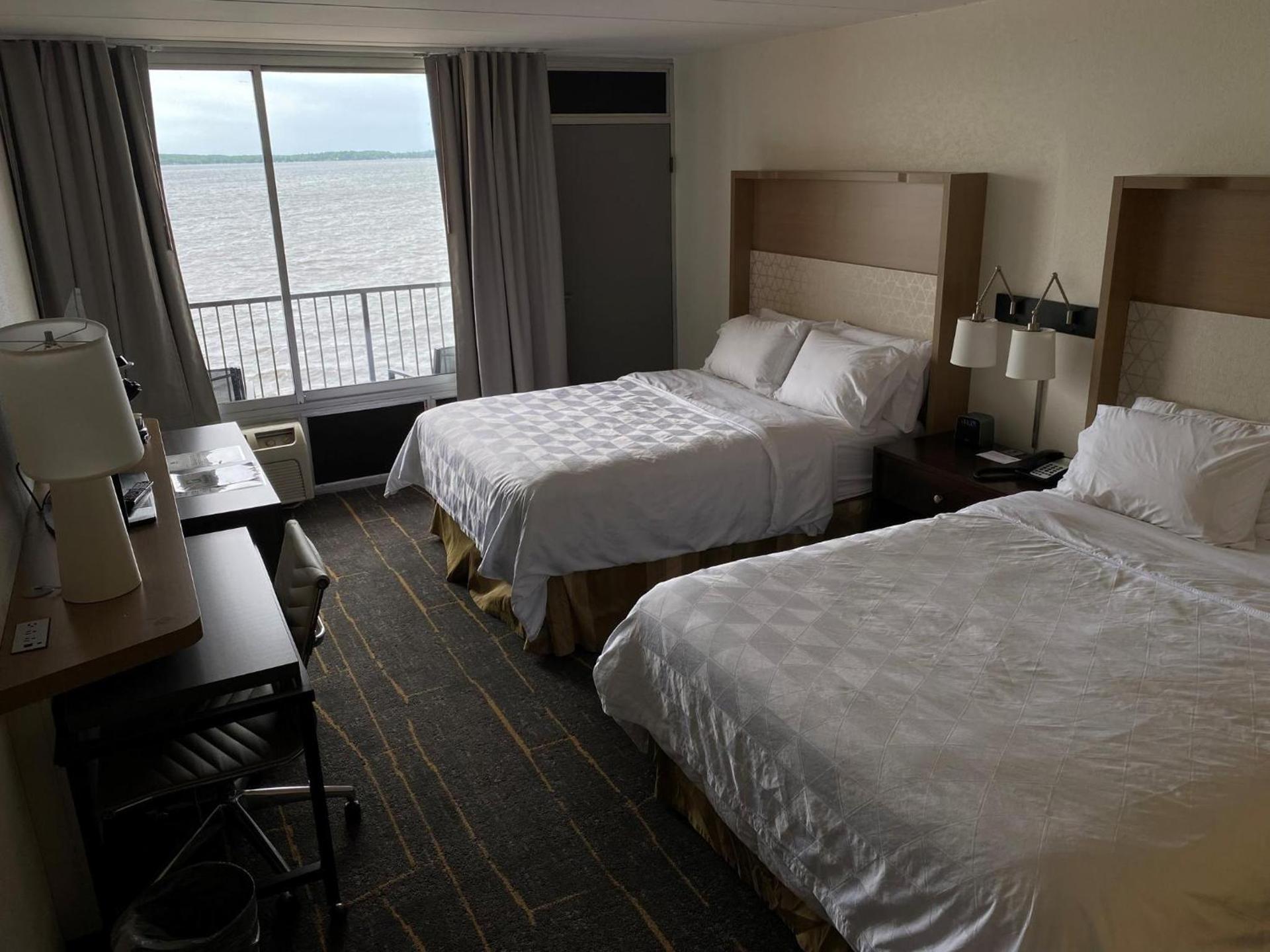 Holiday Inn Detroit Lakes - Lakefront by IHG photo 14