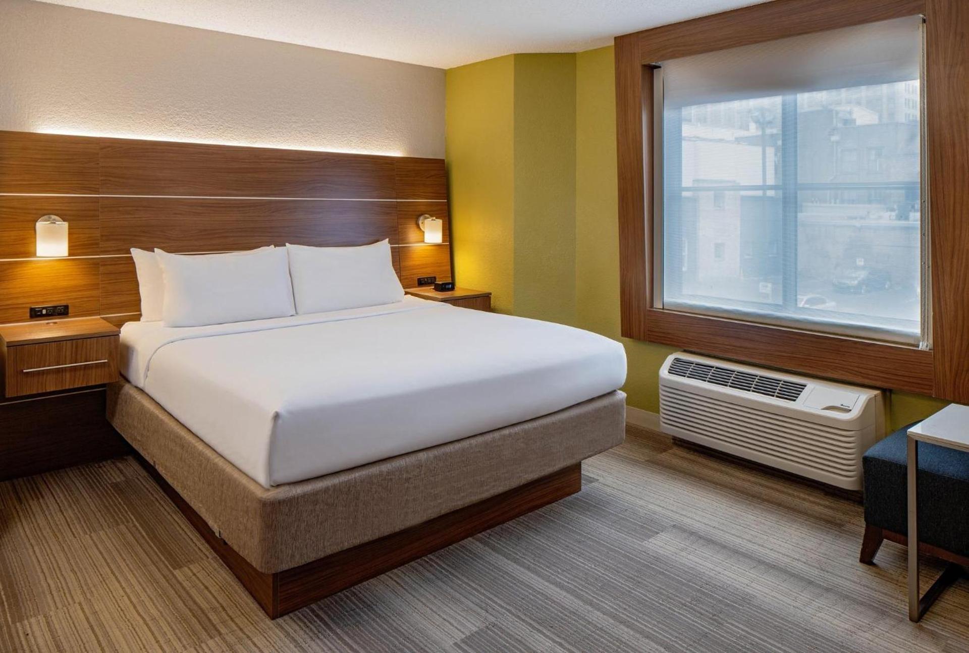 Holiday Inn Express New Orleans Downtown by IHG photo 42