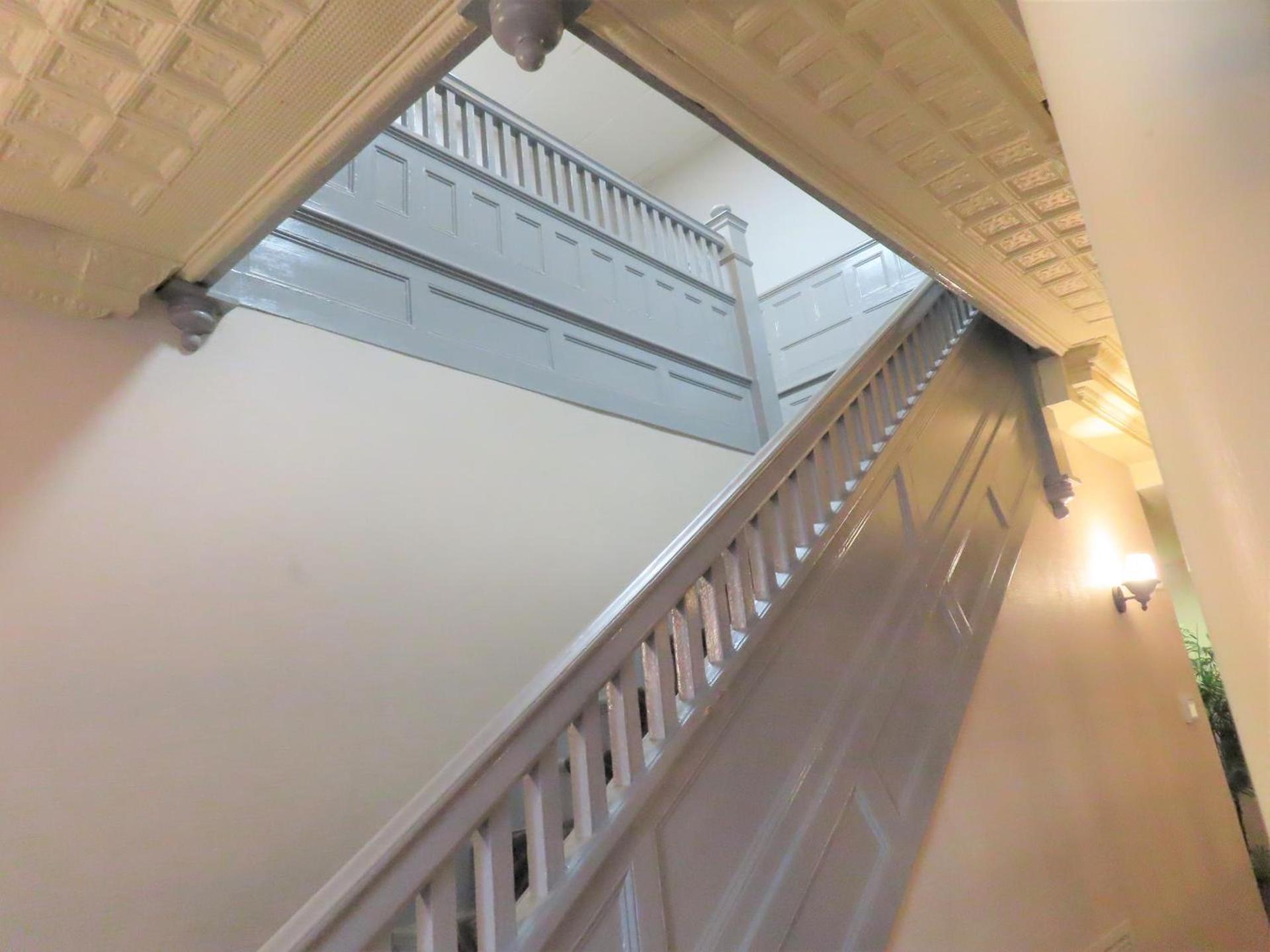 St Charles Hotel Downtown Hudson photo 4