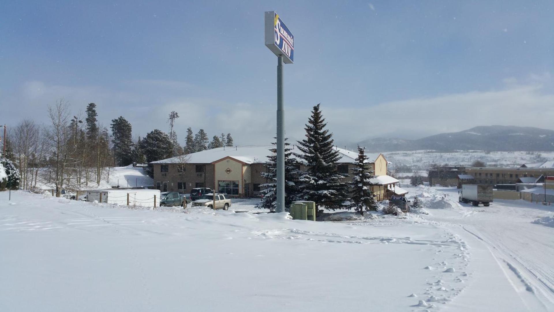 New Summit Inn — hotel in Frisco