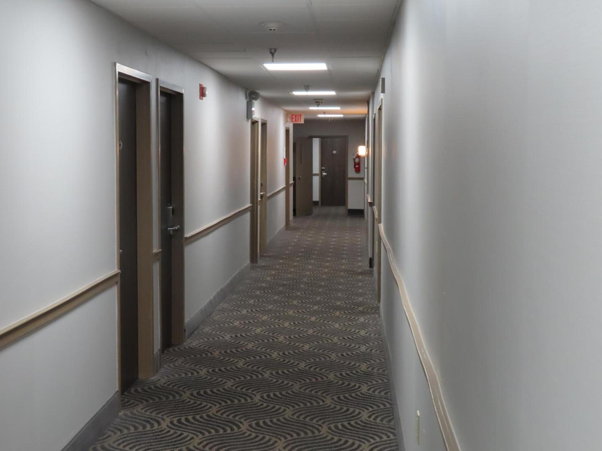 St Charles Hotel Downtown Hudson photo 16
