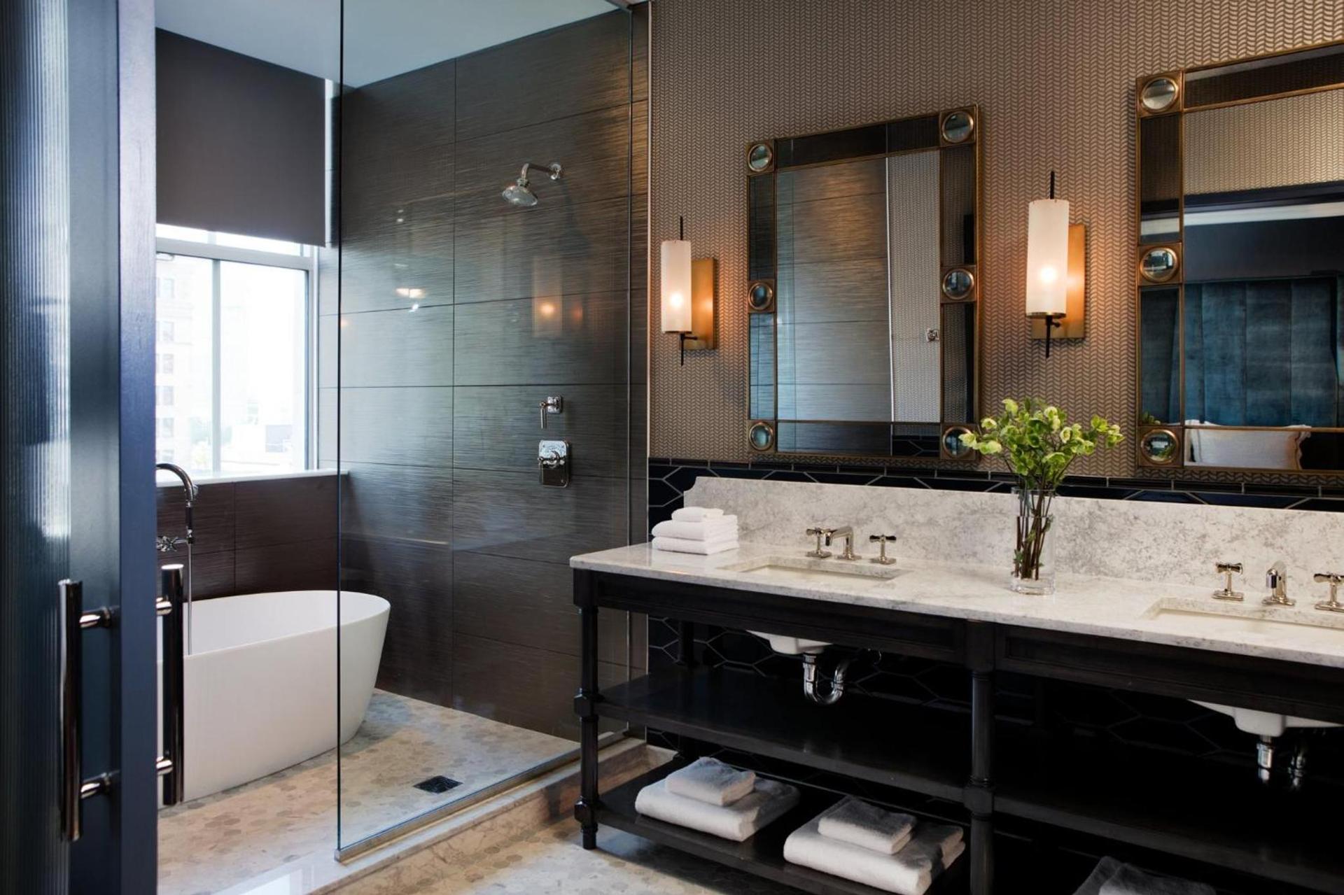 Kimpton Cardinal Hotel by IHG photo 13