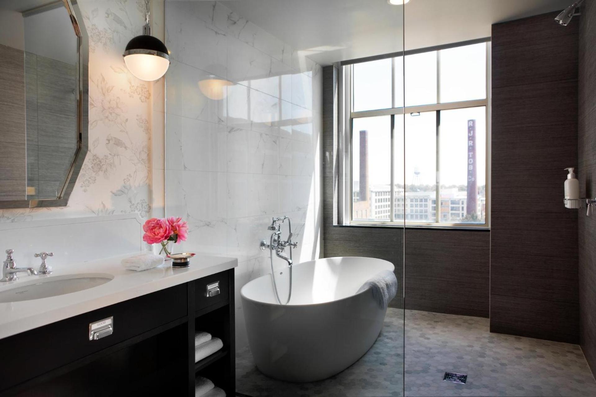 Kimpton Cardinal Hotel by IHG photo 27