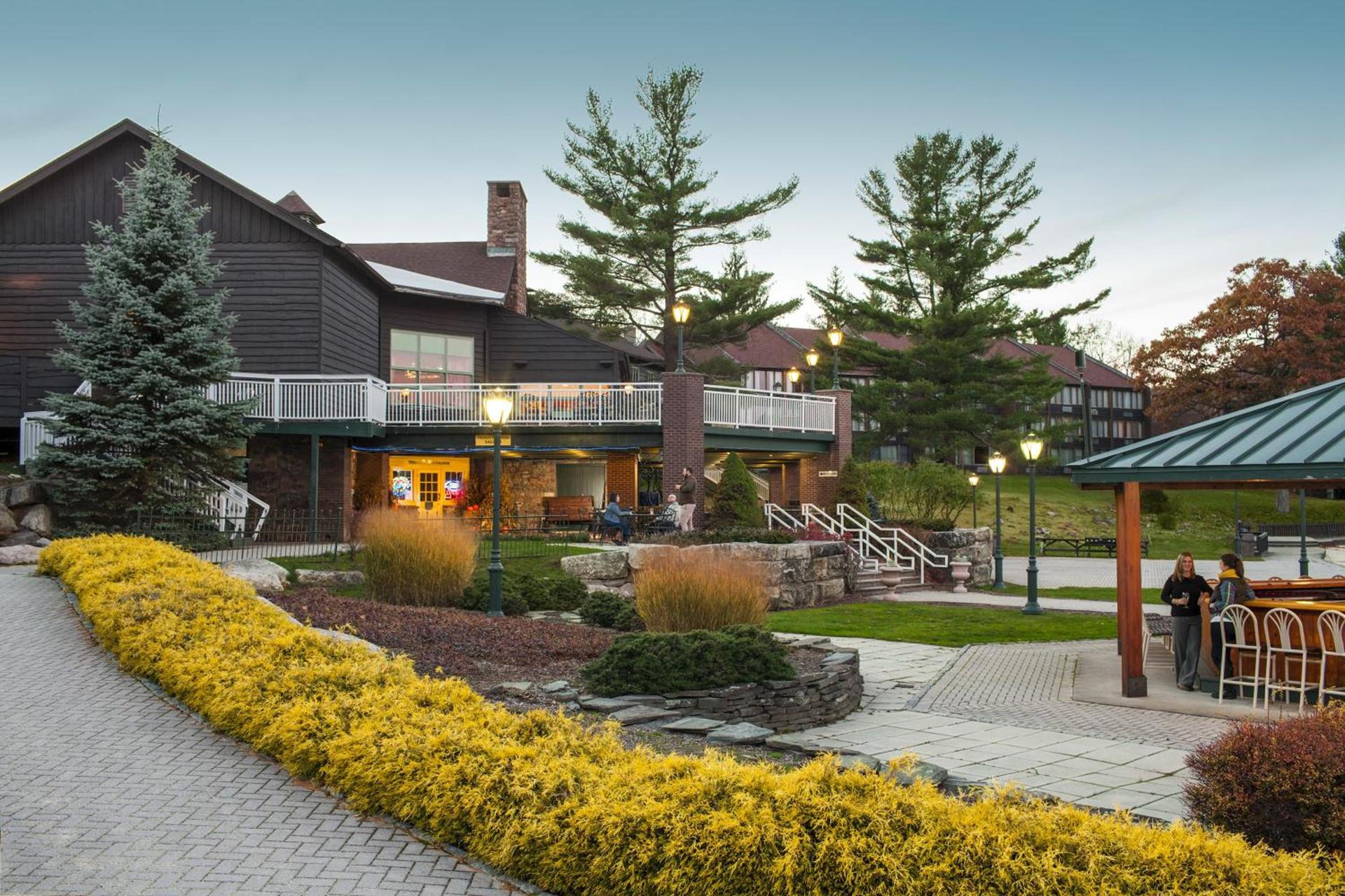 Split Rock Resort photo 40