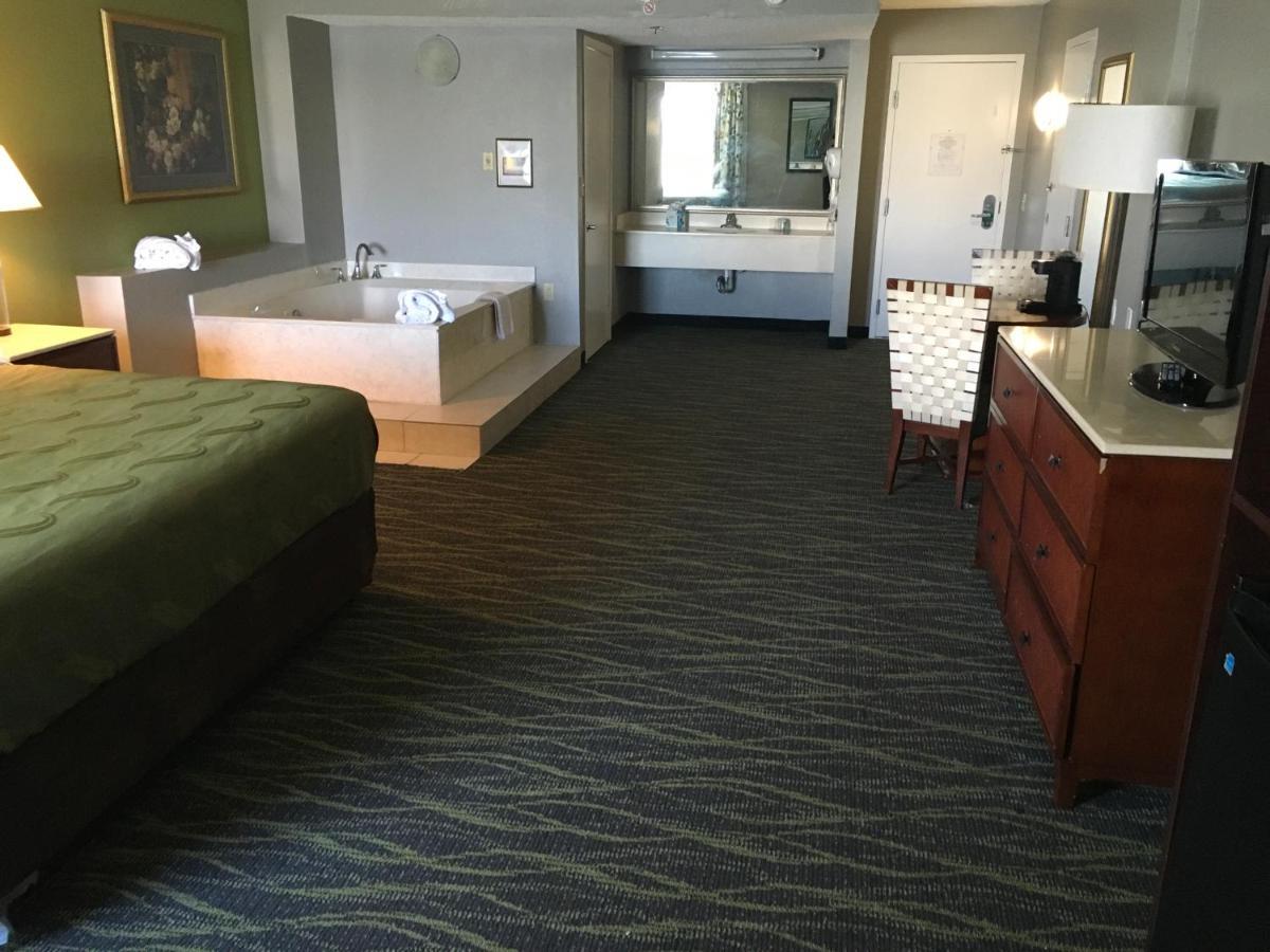 Quality Inn & Suites Orlando / Winter Park photo 7