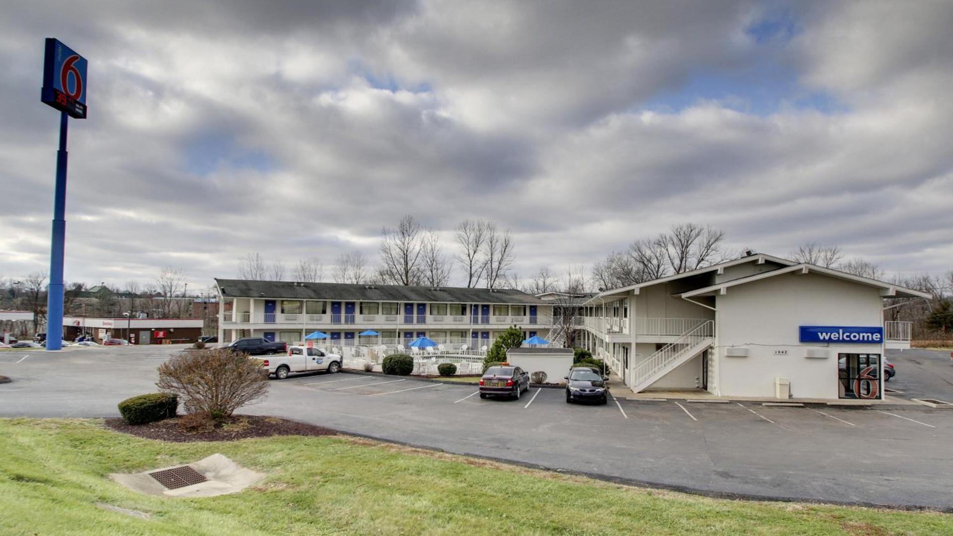 Motel 6 Elizabethtown photo 29