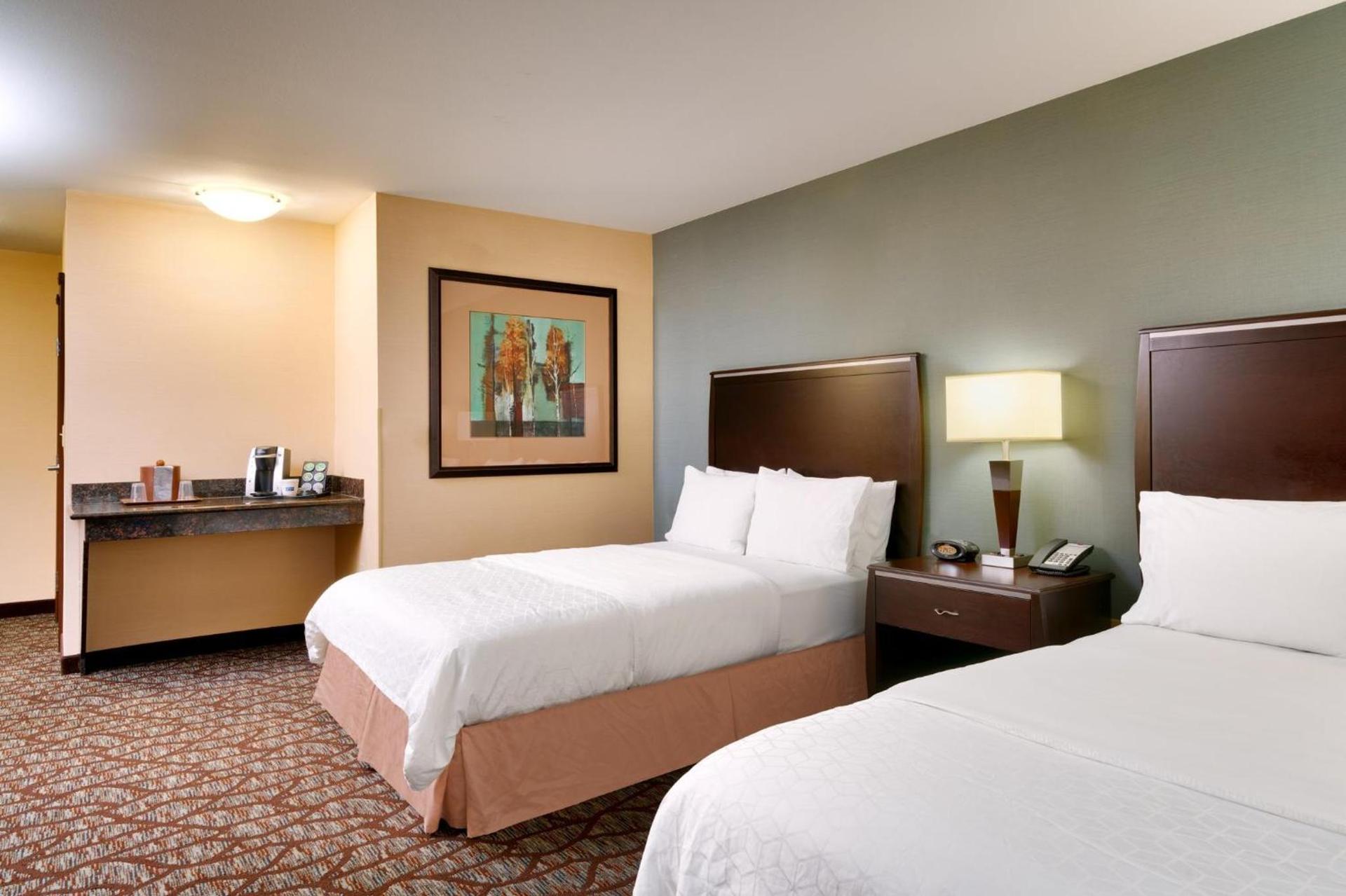 Holiday Inn Express Hotel & Suites Butte by IHG photo 24