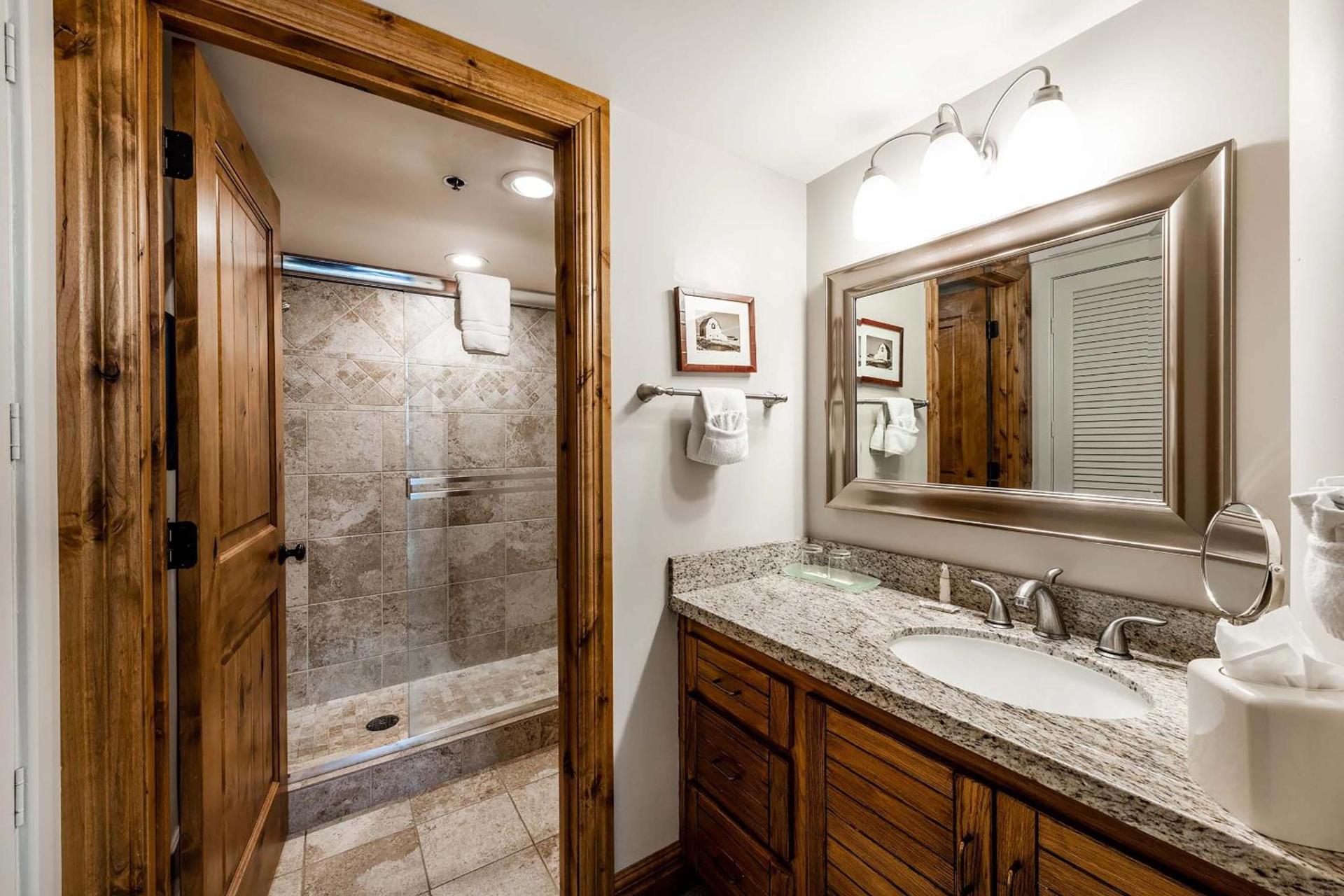 Silver King by All Seasons Resort Lodging photo 52