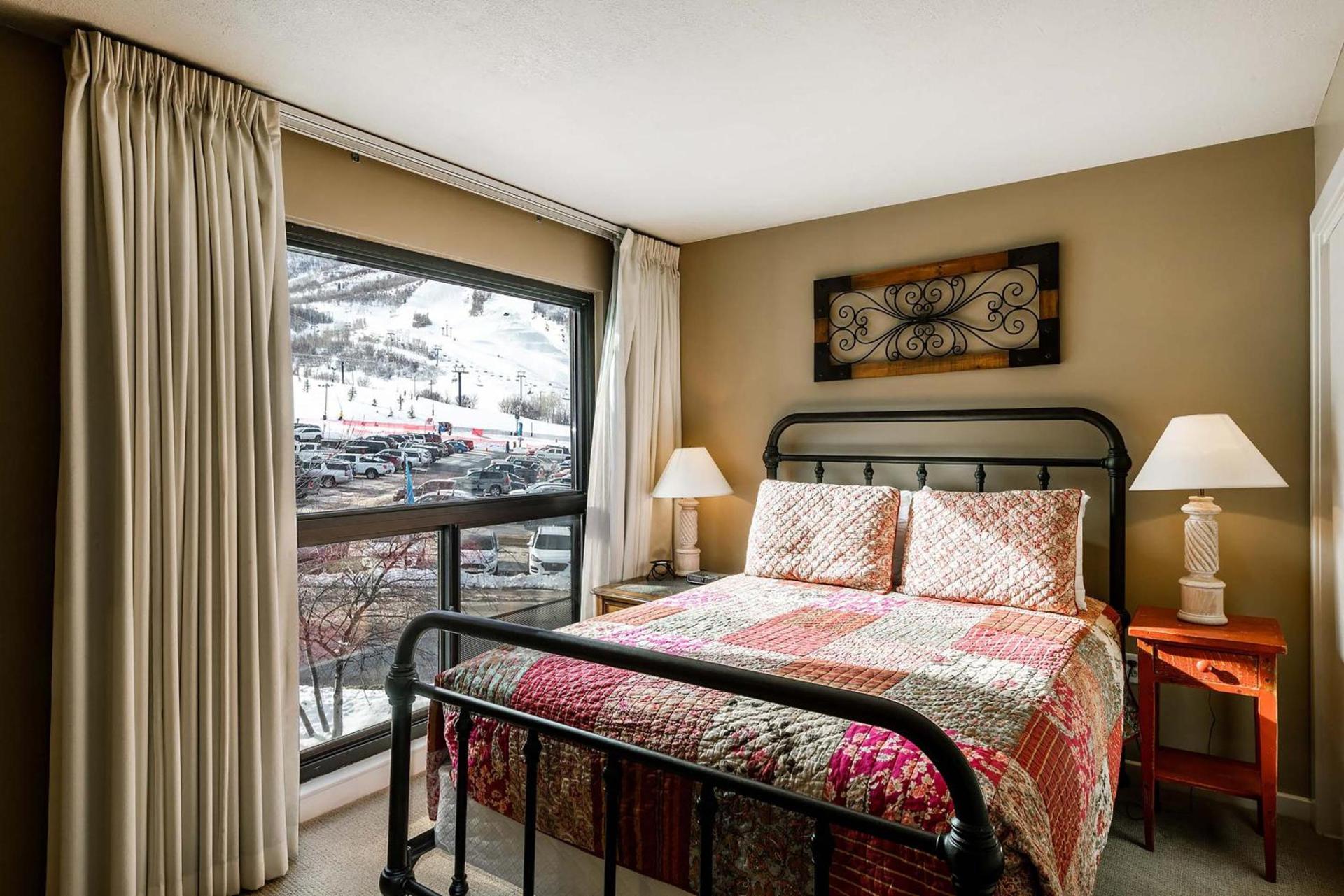 Silver King by All Seasons Resort Lodging photo 56