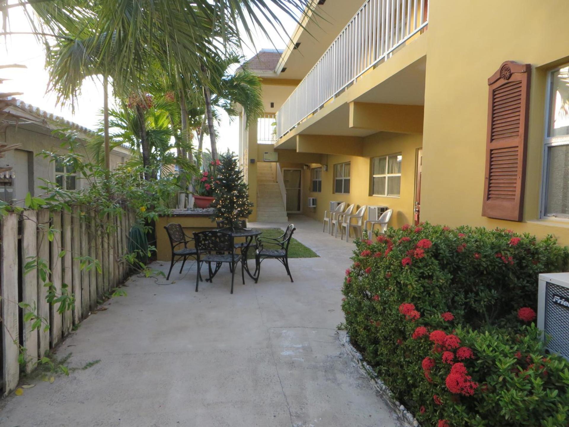 Dee Jay Beach Resort photo 4