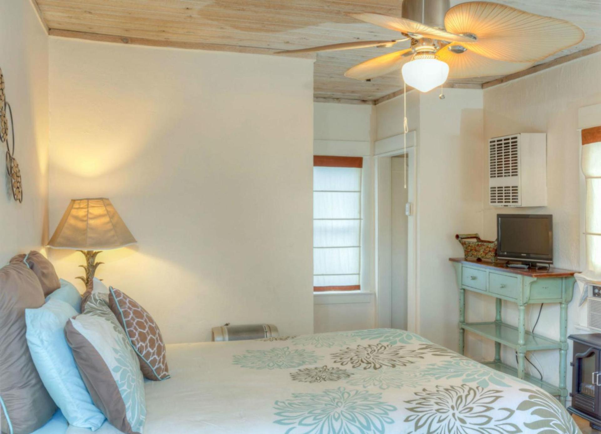 River Rock Inn photo 20