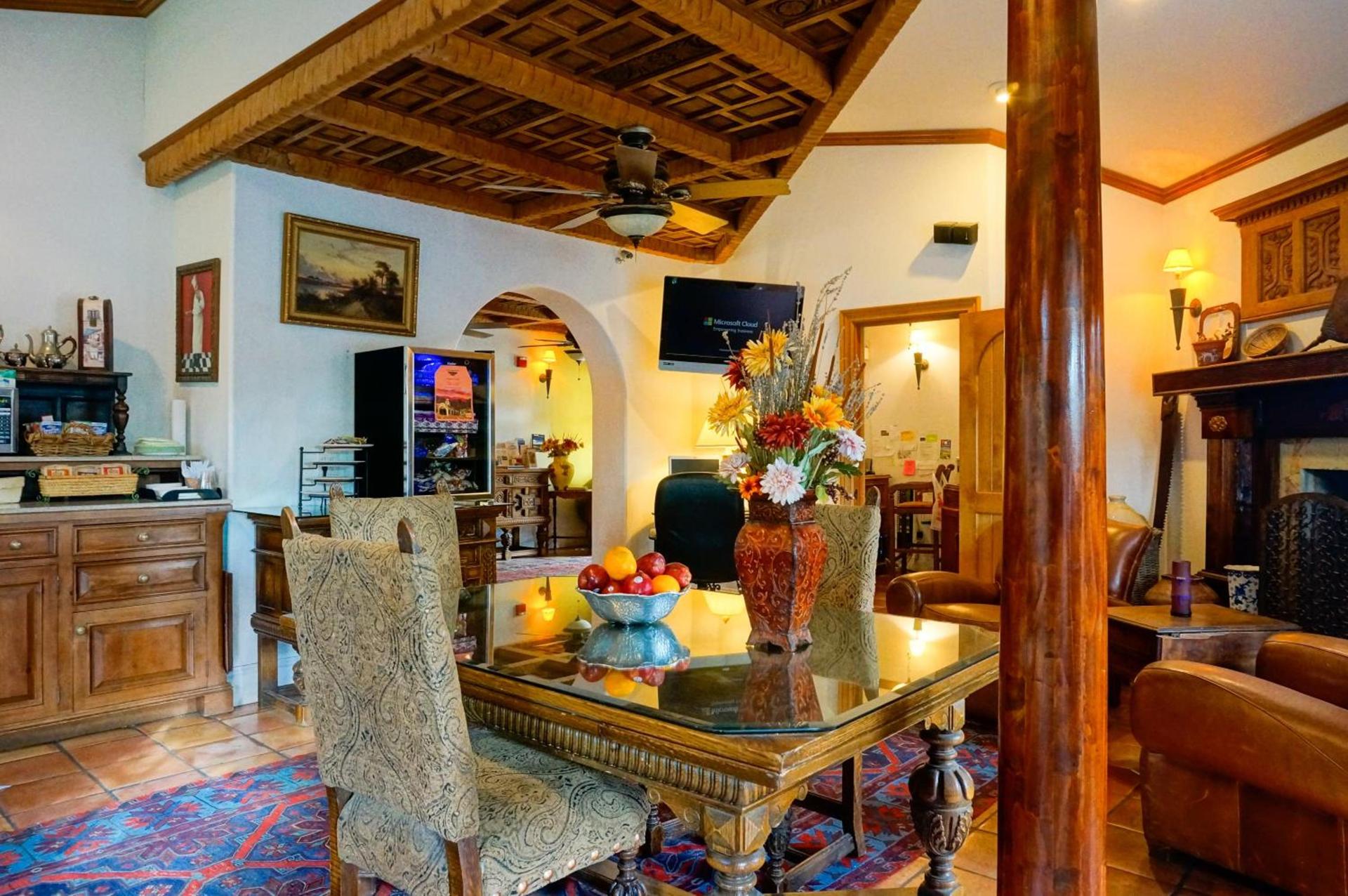 Chantico Inn photo 90