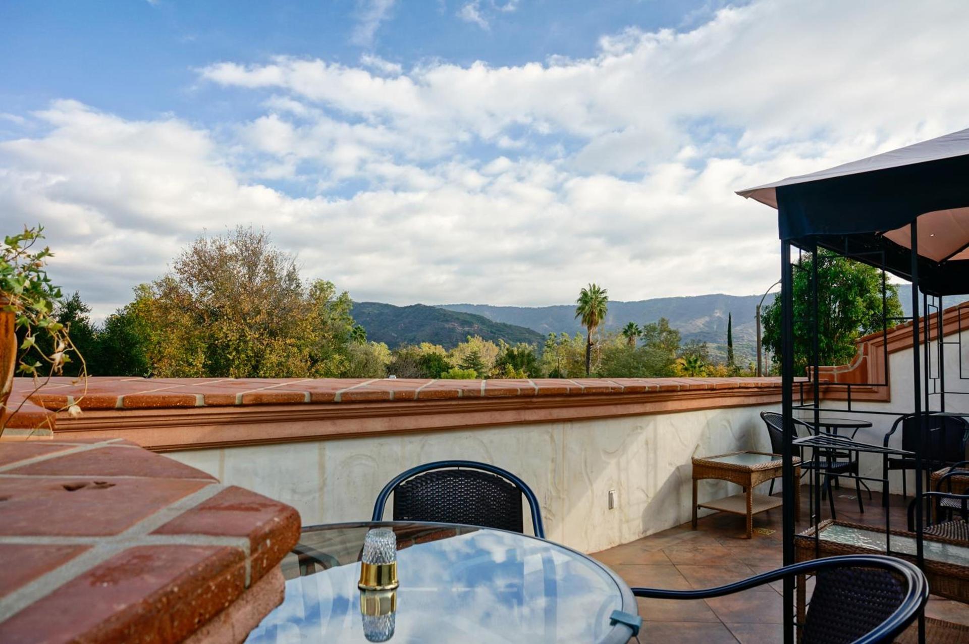 Chantico Inn photo 95