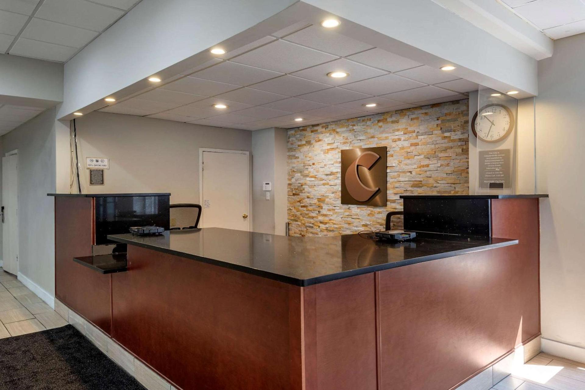 Comfort Inn Philadelphia International Airport West photo 4