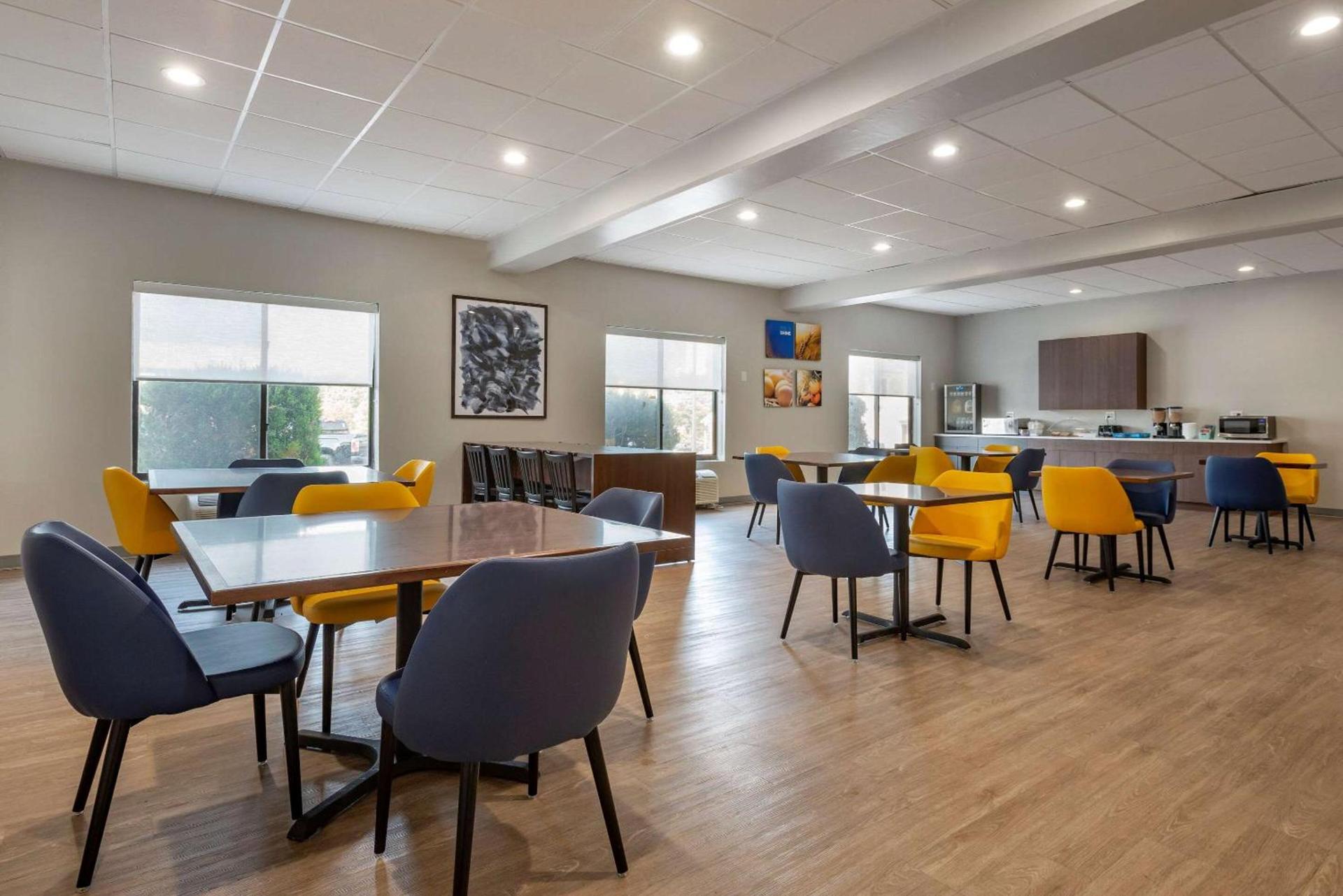 Comfort Inn Philadelphia International Airport West photo 23