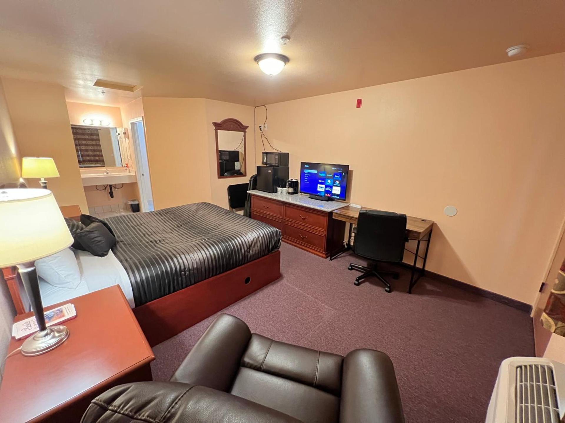 Frazier View Motel photo 98