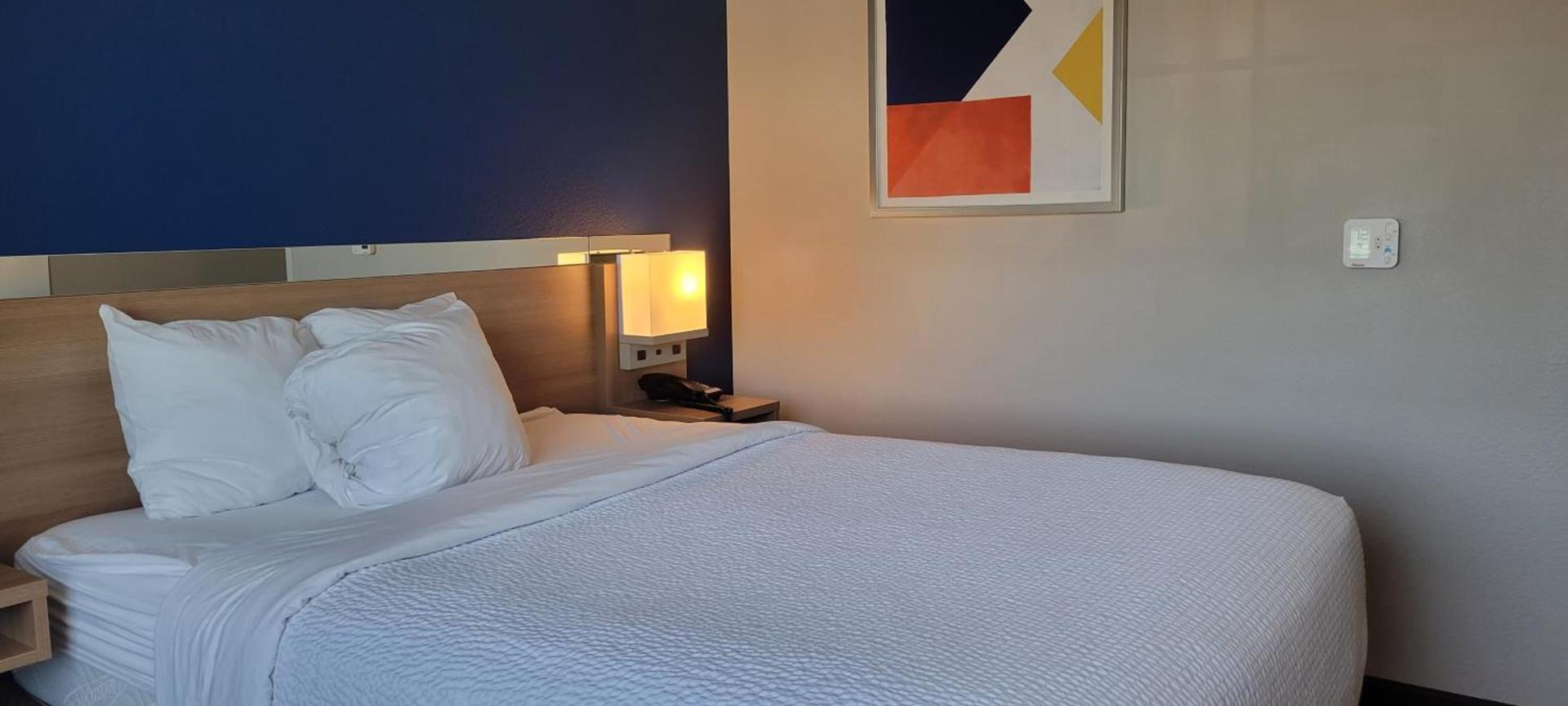 Microtel Inn & Suites by Wyndham Fountain Fort Carson photo 25