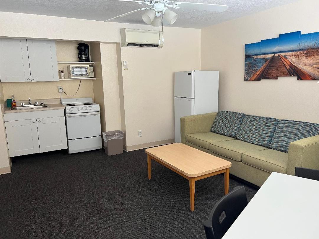 Beachside Resort Motel photo 30