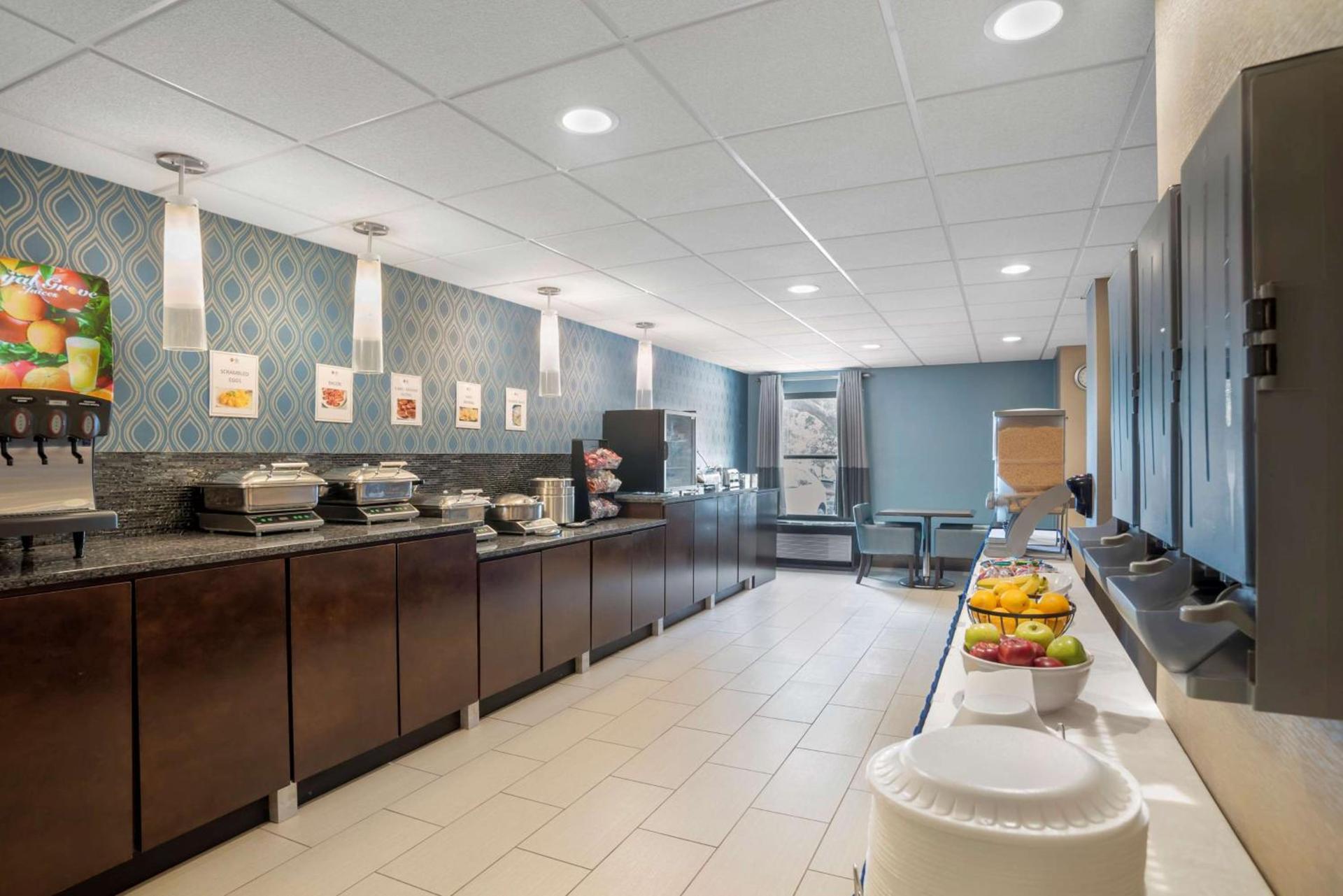 Best Western Plus Tallahassee North Hotel photo 25