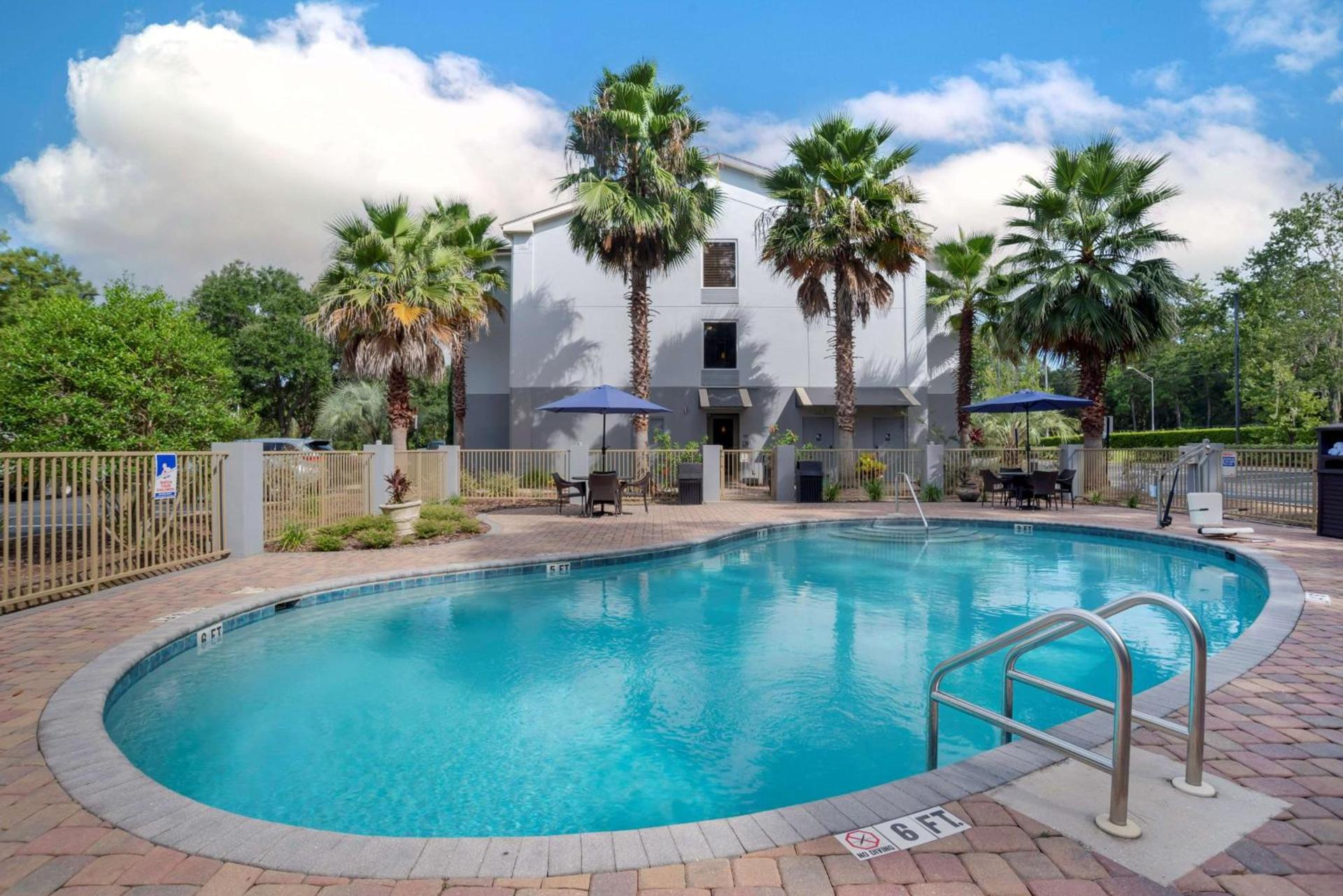Best Western Plus Tallahassee North Hotel photo 2