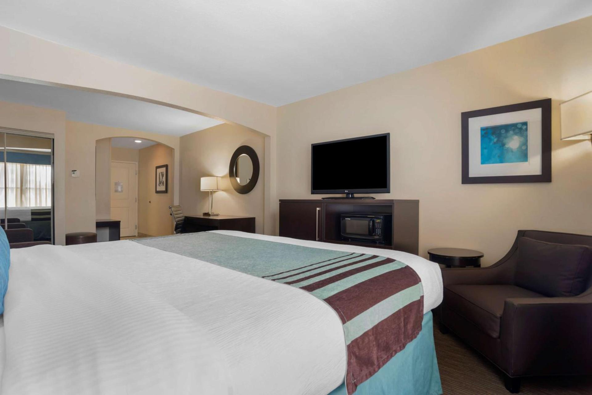 Best Western Plus Tallahassee North Hotel photo 15