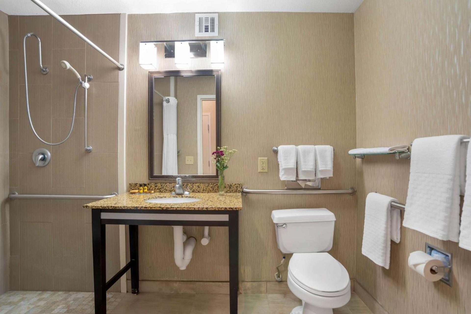 Best Western Plus Tallahassee North Hotel photo 31