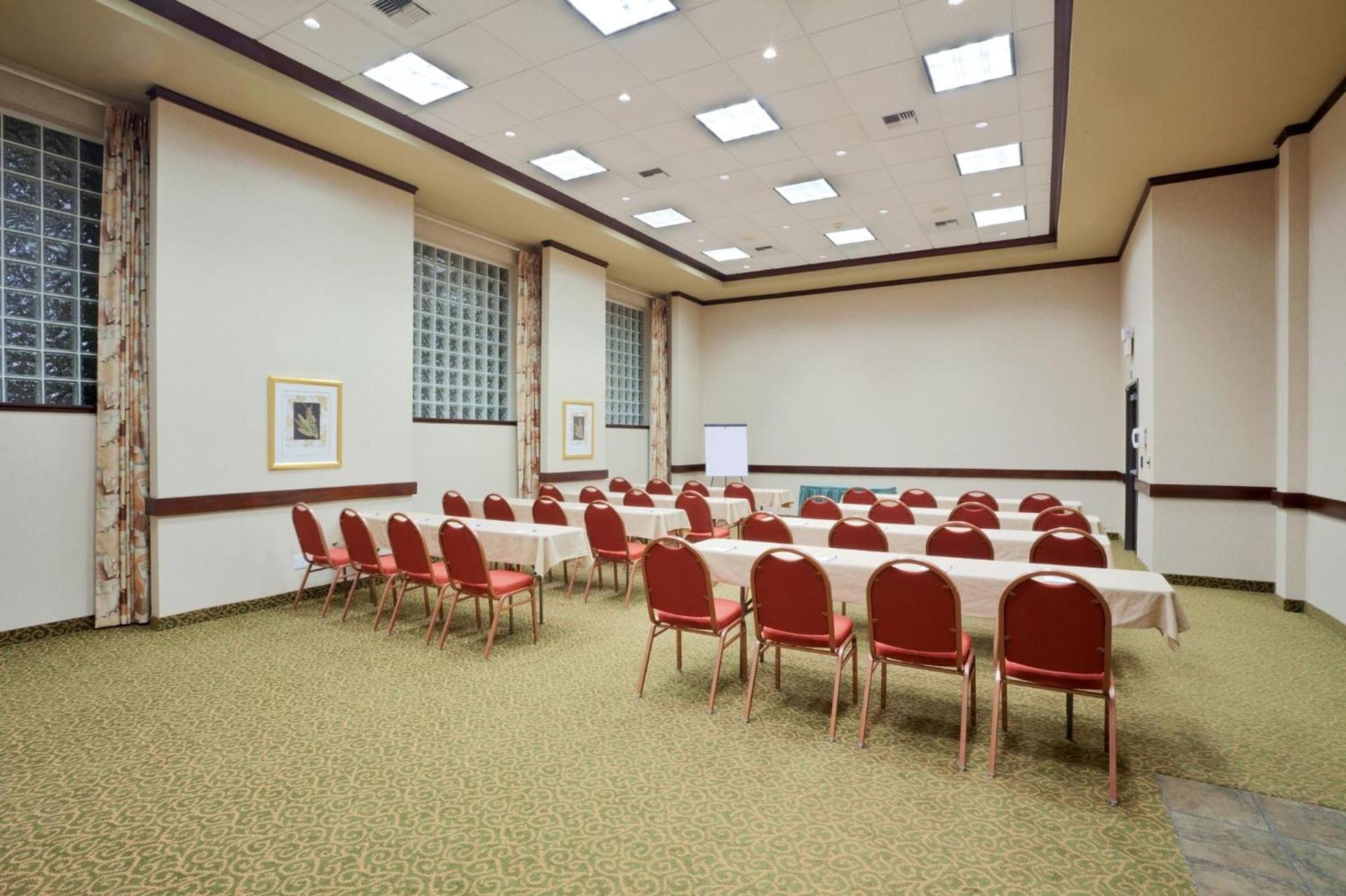 Holiday Inn Express Hotel & Suites Portland-Northwest Downtown by IHG photo 38