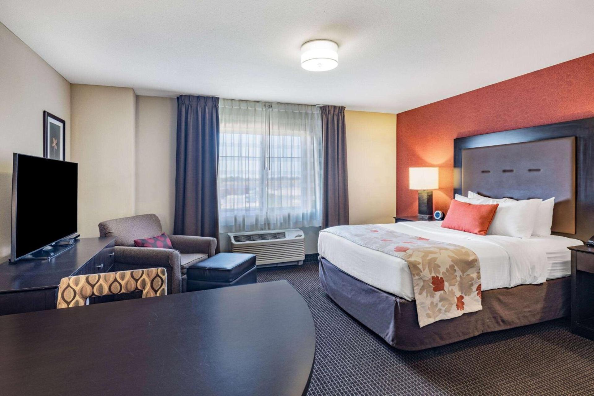 Hawthorn Suites by Wyndham Williston photo 21