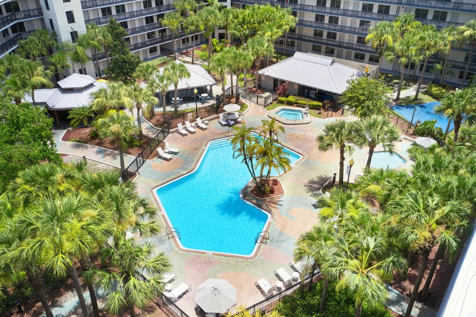 Staybridge Suites Orlando Royale Parc Suites by IHG photo 33
