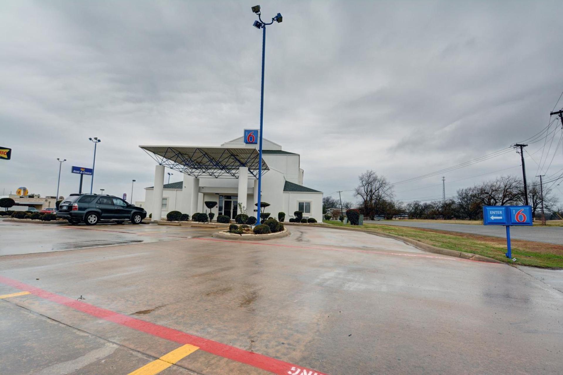 Motel 6-Denison, TX photo 30